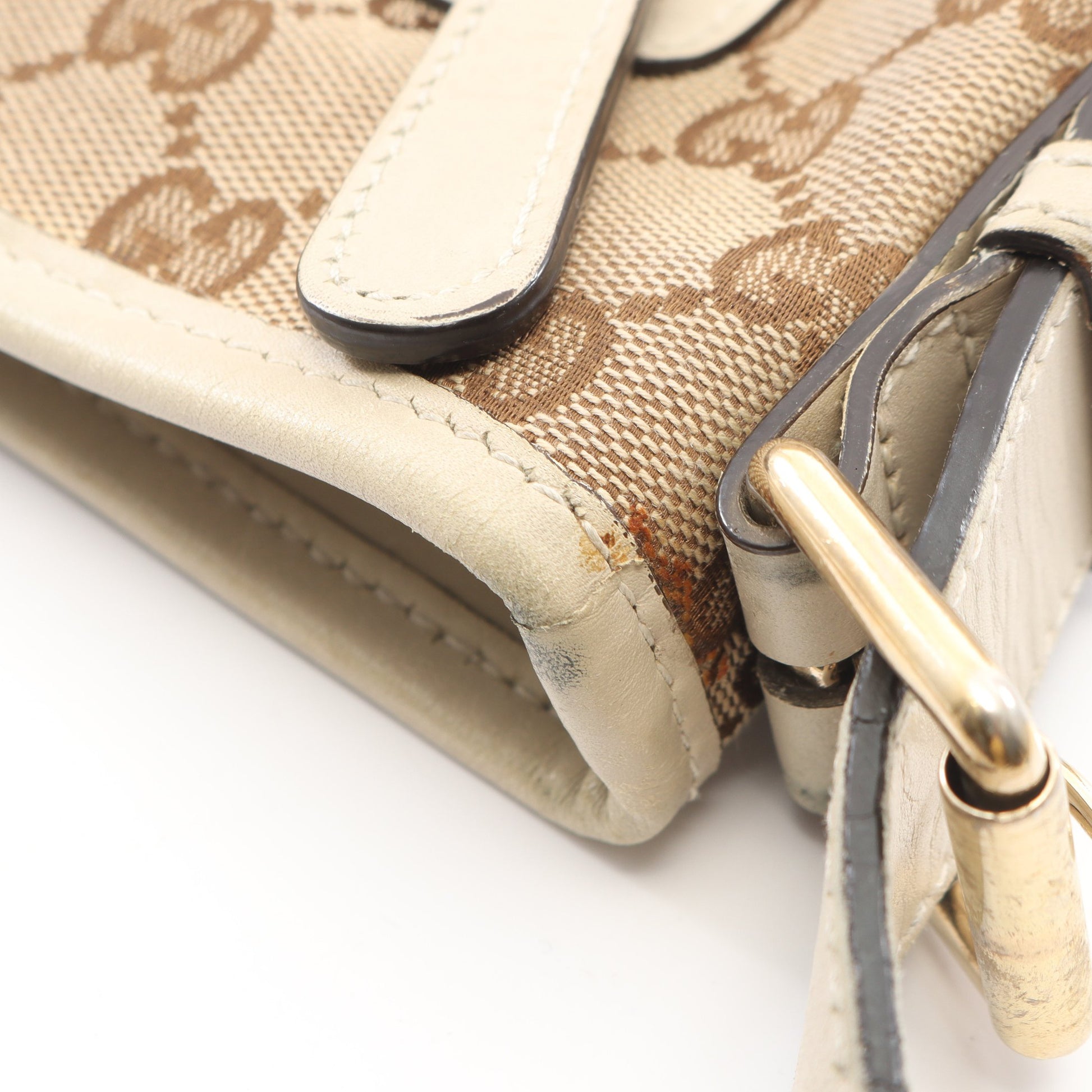 GGキャンバス ショルダーバッグ キャンバス レザー ベージュ オフホワイト グッチ バッグ GUCCI