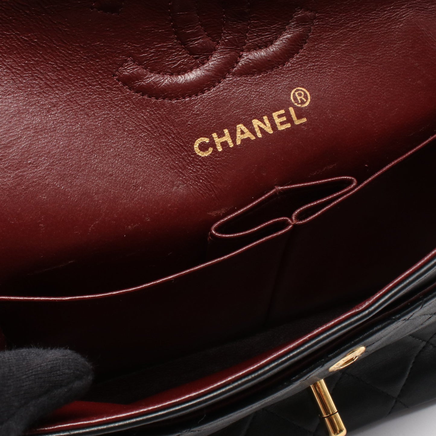 マトラッセ Wフラップ Wチェーンショルダーバッグ ラムスキン ブラック ゴールド金具 シャネル バッグ CHANEL