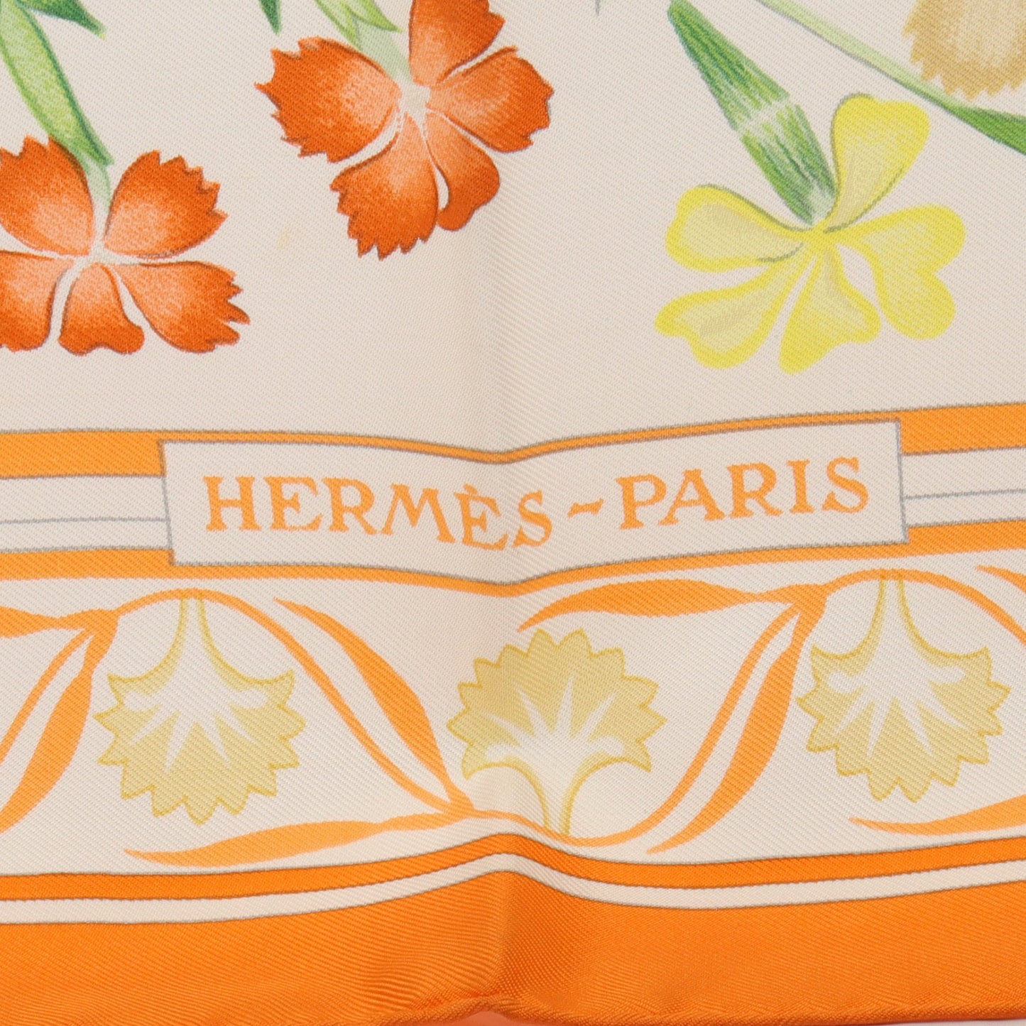 カレ90 Oeillets sauvages et autres caryophyllales スカーフ シルク オフホワイト オレンジ マルチカラー エルメス 財布・小物 HERMES