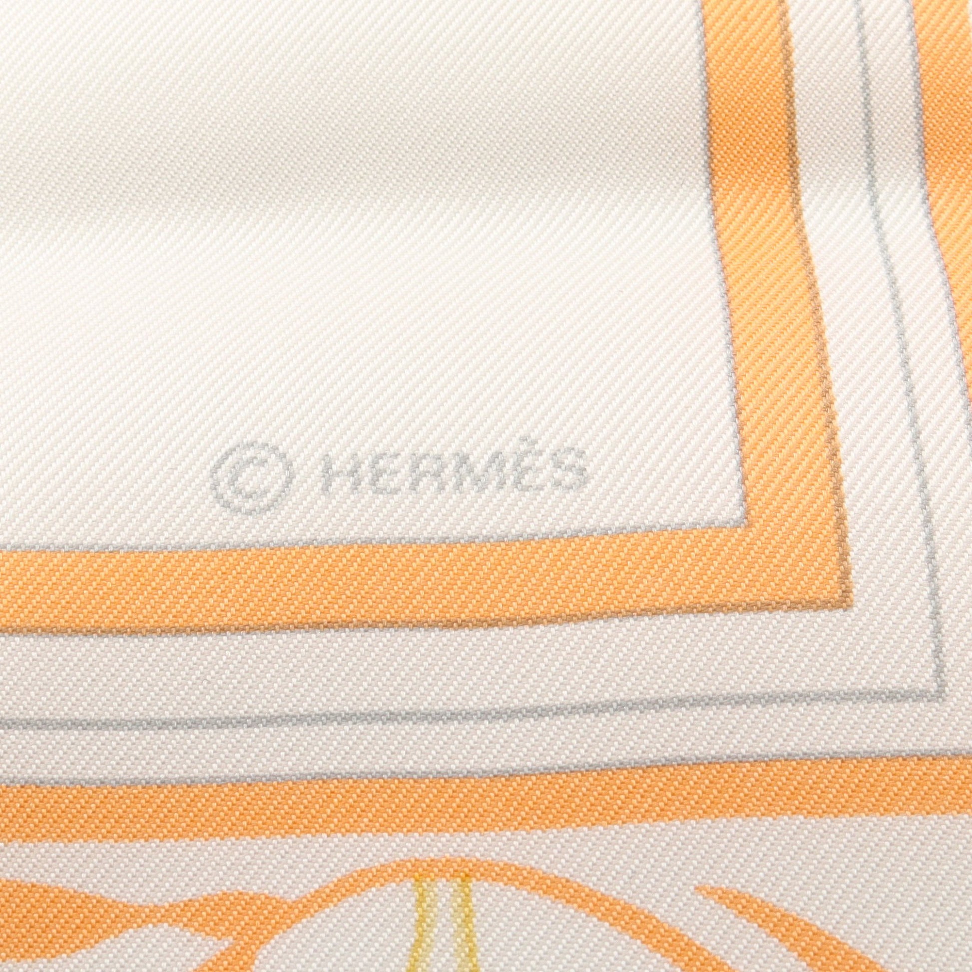 カレ90 Oeillets sauvages et autres caryophyllales スカーフ シルク オフホワイト オレンジ マルチカラー エルメス 財布・小物 HERMES