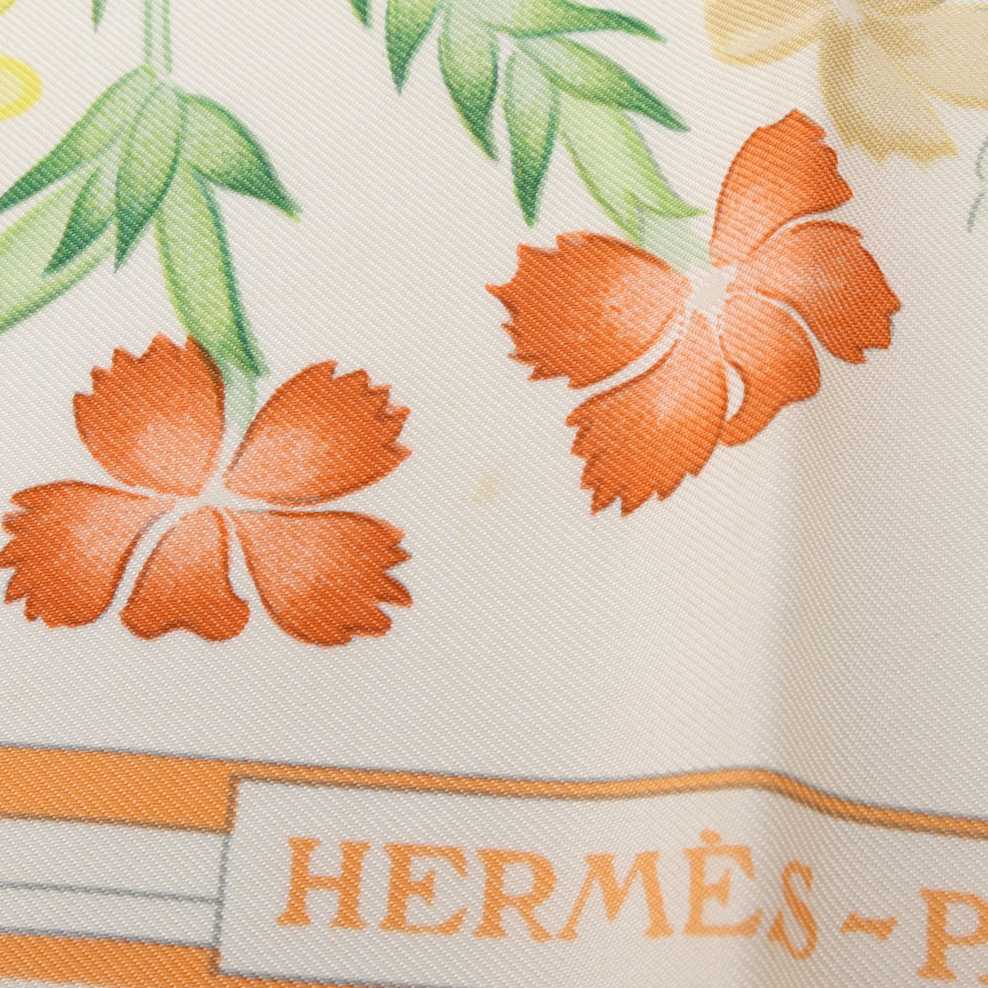 カレ90 Oeillets sauvages et autres caryophyllales スカーフ シルク オフホワイト オレンジ マルチカラー エルメス 財布・小物 HERMES