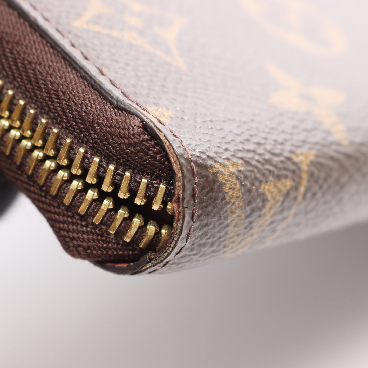 ジッピーウォレット モノグラム ラウンドファスナー長財布 PVC ブラウン ルイヴィトン 財布・小物 LOUIS VUITTON