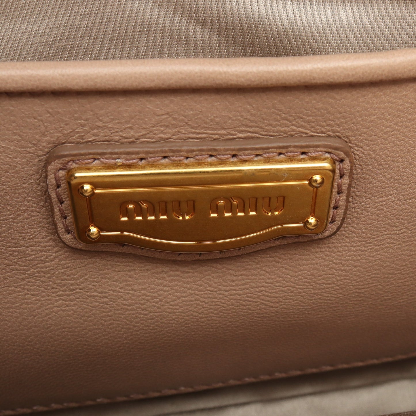 MATELASSE' マテラッセ ハンドバッグ レザー ピンクベージュ ミュウミュウ バッグ miu miu