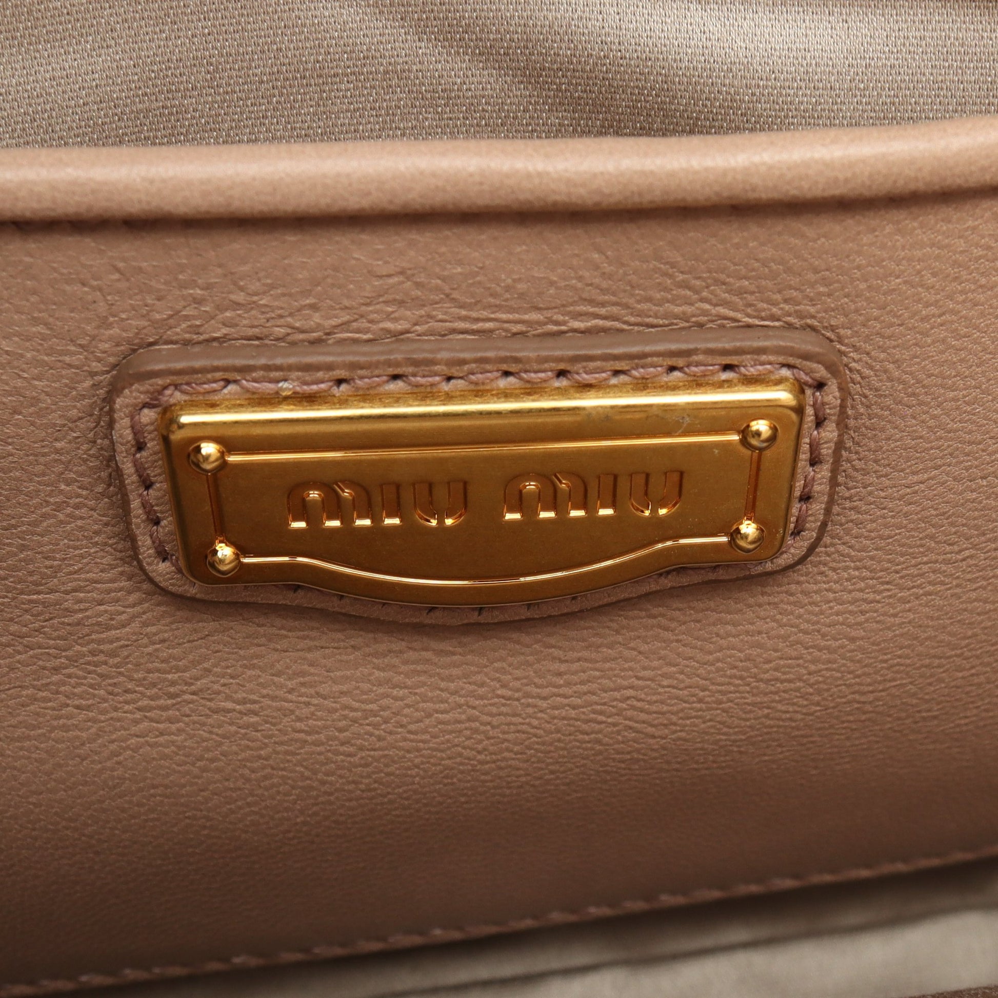 MATELASSE' マテラッセ ハンドバッグ レザー ピンクベージュ ミュウミュウ バッグ miu miu