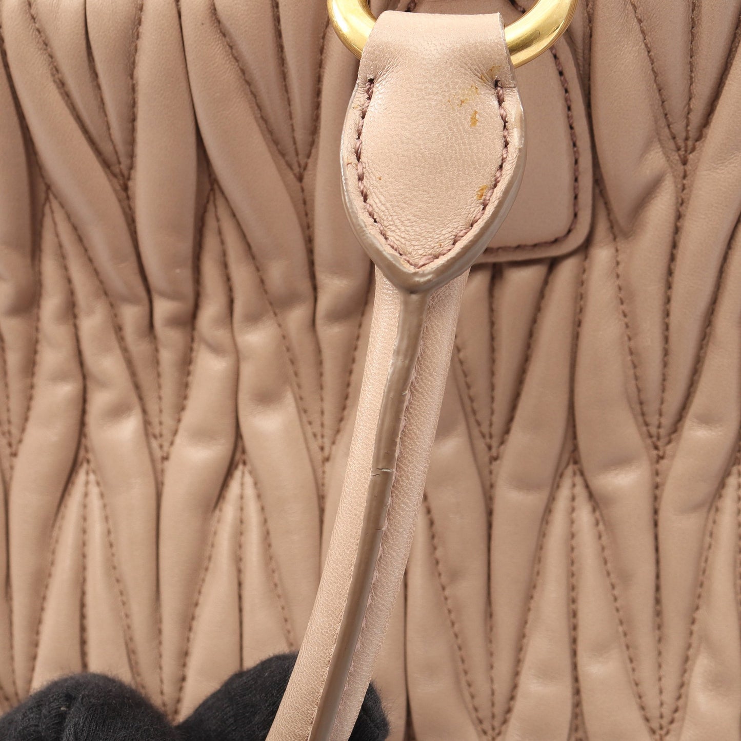 MATELASSE' マテラッセ ハンドバッグ レザー ピンクベージュ ミュウミュウ バッグ miu miu