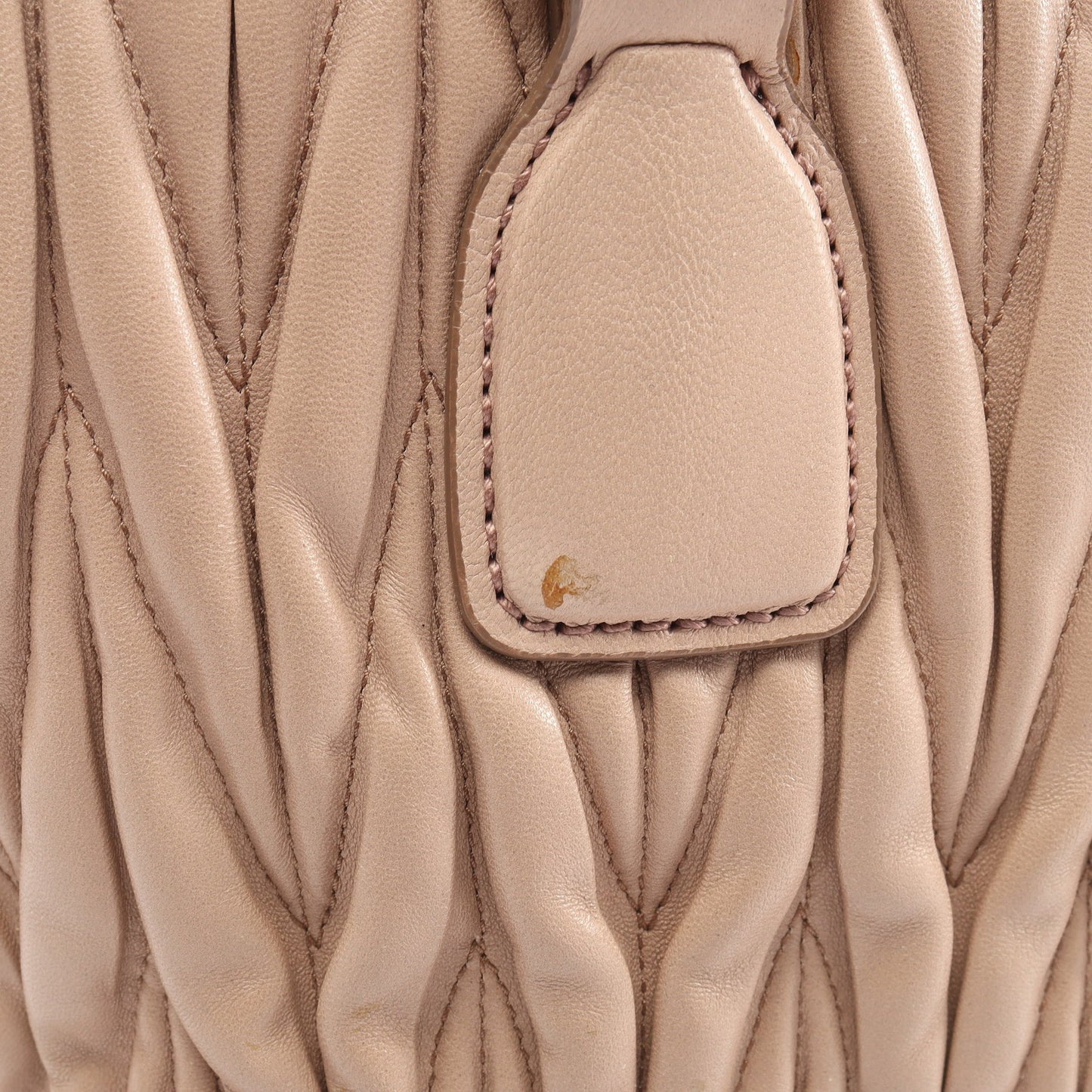 MATELASSE' マテラッセ ハンドバッグ レザー ピンクベージュ ミュウミュウ バッグ miu miu