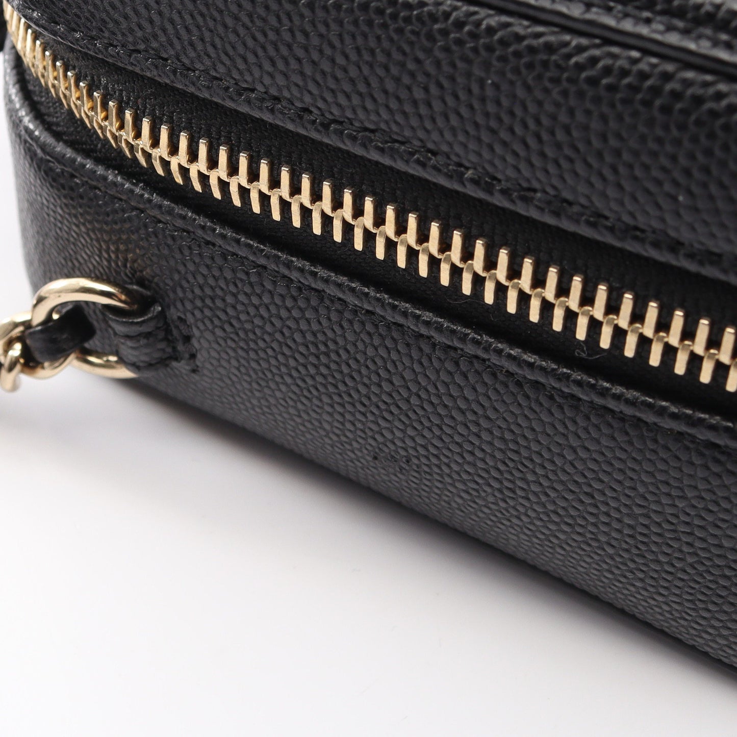 CCフィグリー スモール バニティバッグ 2WAY チェーンショルダーバッグ キャビアスキン ブラック ゴールド金具 シャネル