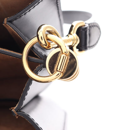 TOUCH スモール ショルダーバッグ レザー ブラック フェンディ バッグ FENDI