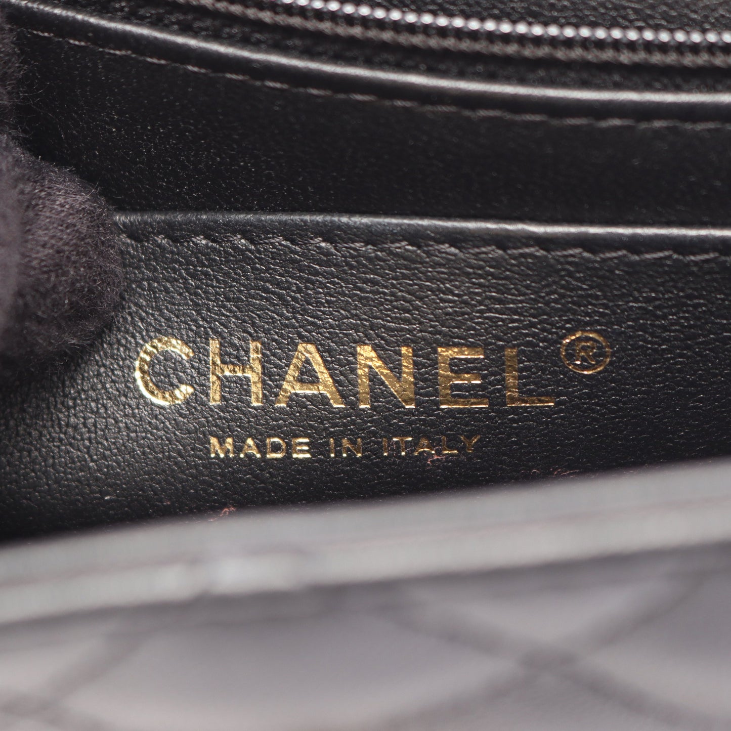 ミニマトラッセ チェーンショルダーバッグ ラムスキン ブラック ゴールド金具 シャネル バッグ CHANEL