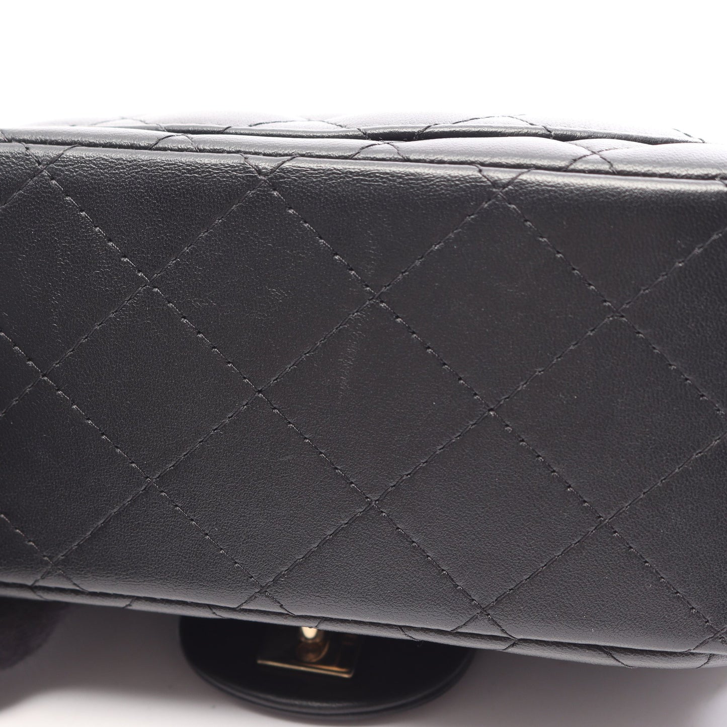 ミニマトラッセ チェーンショルダーバッグ ラムスキン ブラック ゴールド金具 シャネル バッグ CHANEL