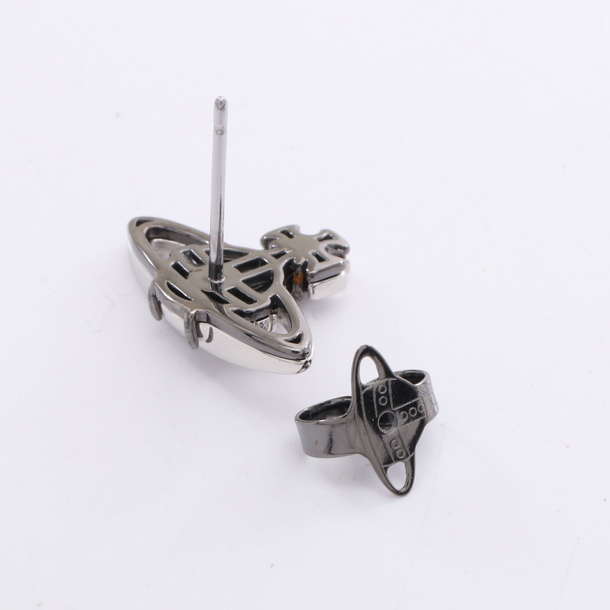 SUZON 片耳用 ピアス シルバー ヴィヴィアンウエストウッド アクセサリー Vivienne Westwood