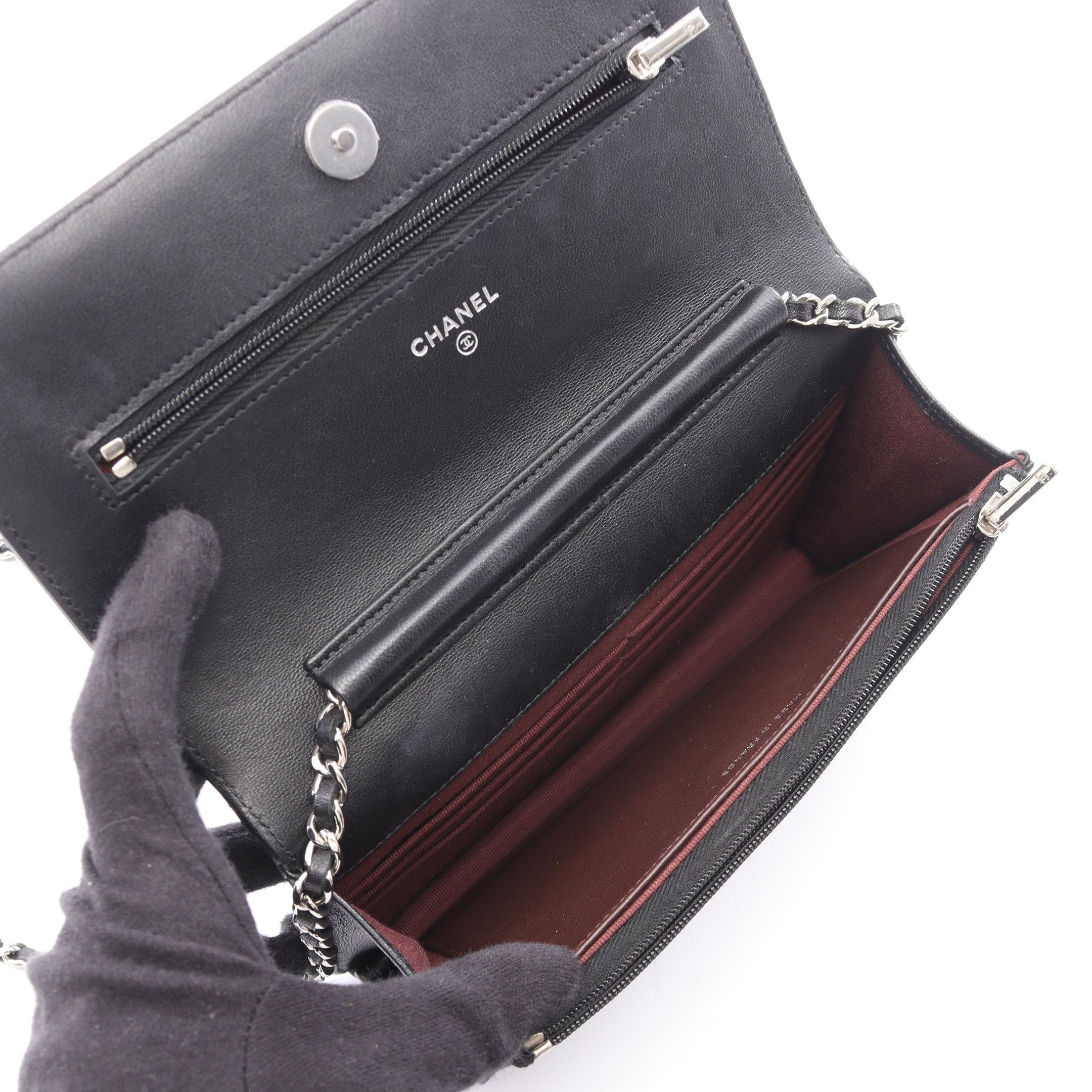 マトラッセ チェーンウォレット ラムスキン ブラック シルバー金具
