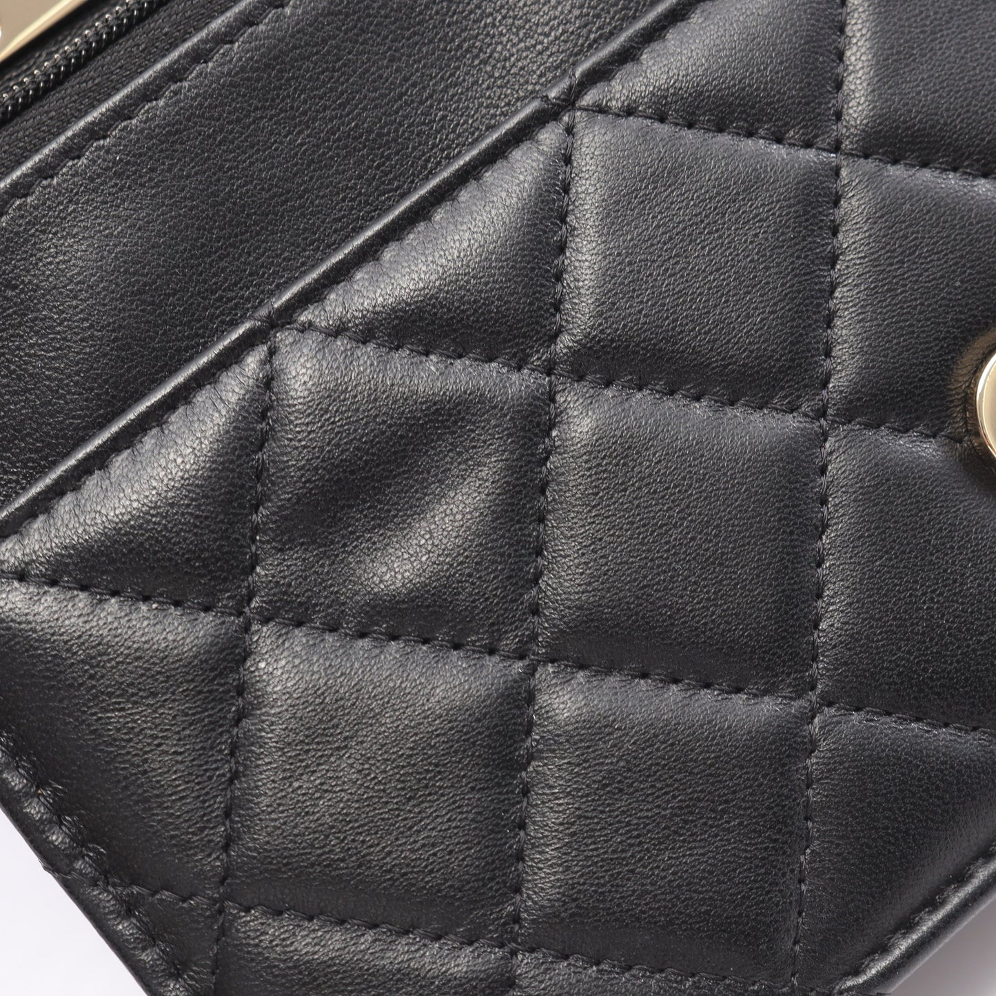 マトラッセ トップハンドル 2WAY ショルダーバッグ チェーンショルダーバッグ ラムスキン ブラック ゴールド金具 シャネル