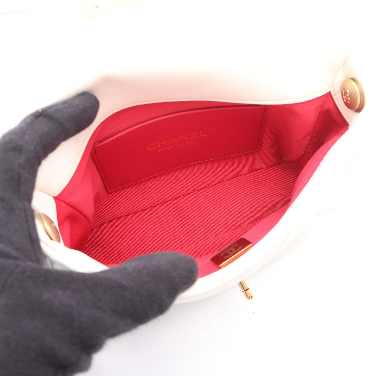 マトラッセ ハートロック チェーンショルダーバッグ ラムスキン ホワイト ゴールド金具 シャネル