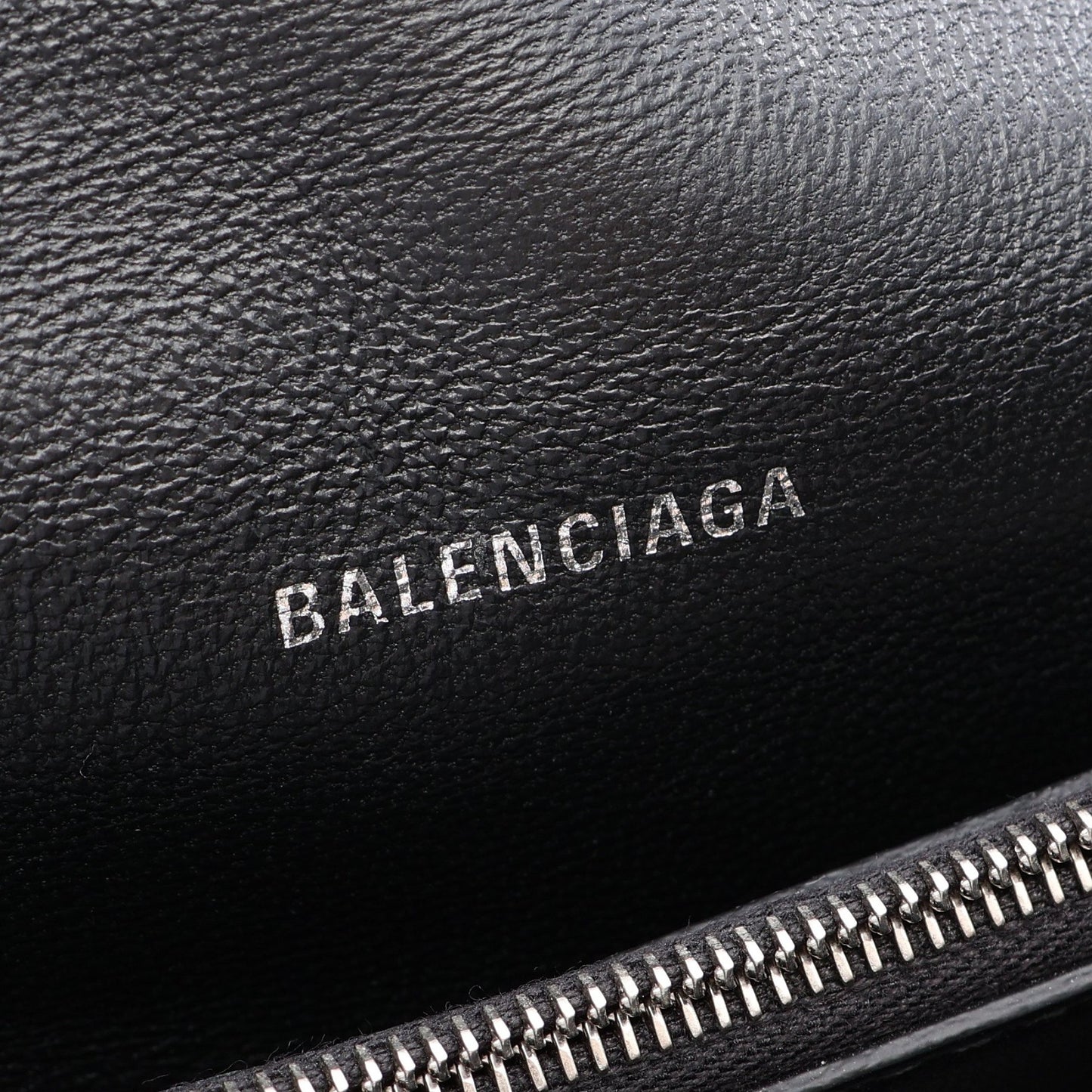 CRUSH クラッシュ ミディアム キルティング チェーンショルダーバッグ デニム ダークグレー バレンシアガ バッグ BALENCIAGA