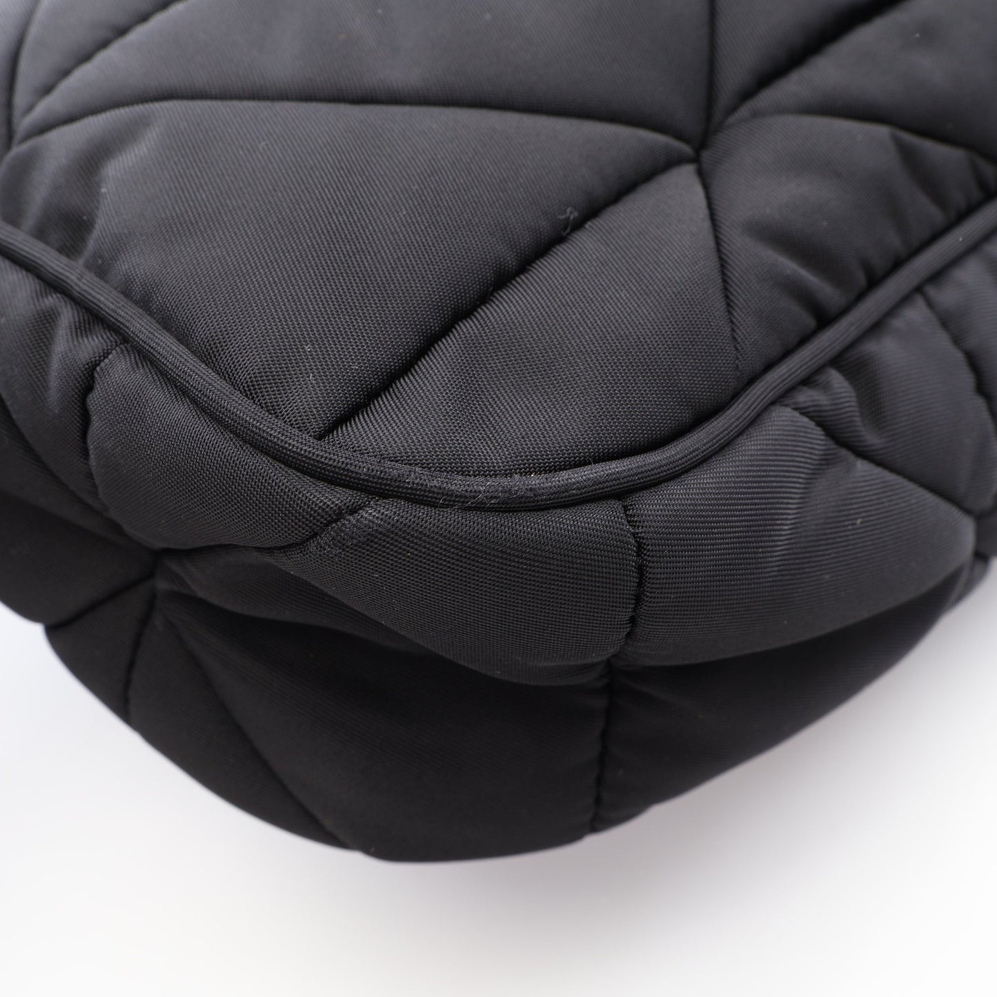 TESSUTO QUILTING ショルダーバッグ ナイロン ブラック プラダ