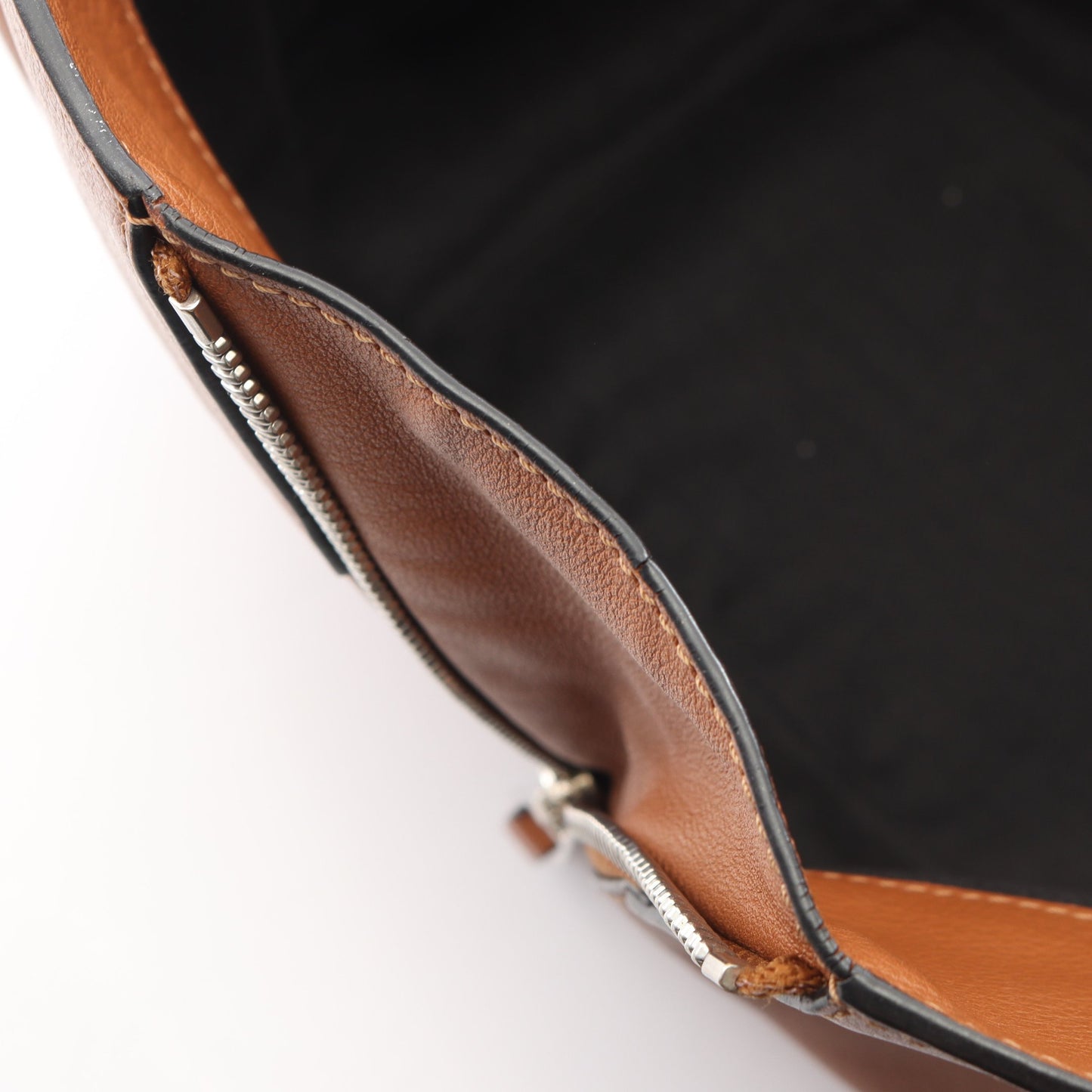 HAMMOCK SMALL ハンモック スモール 2WAY ハンドバッグ レザー ブラウン ロエベ