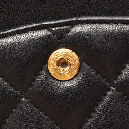 マトラッセ Wフラップ Wチェーンショルダーバッグ ラムスキン ブラック ゴールド金具 シャネル