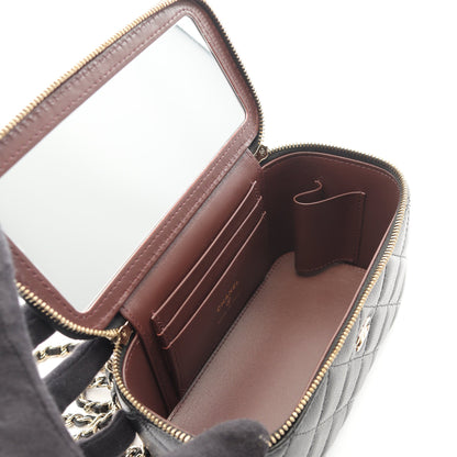 マトラッセ スモールバニティ チェーンショルダーバッグ キャビアスキン ブラック ゴールド金具 シャネル バッグ CHANEL