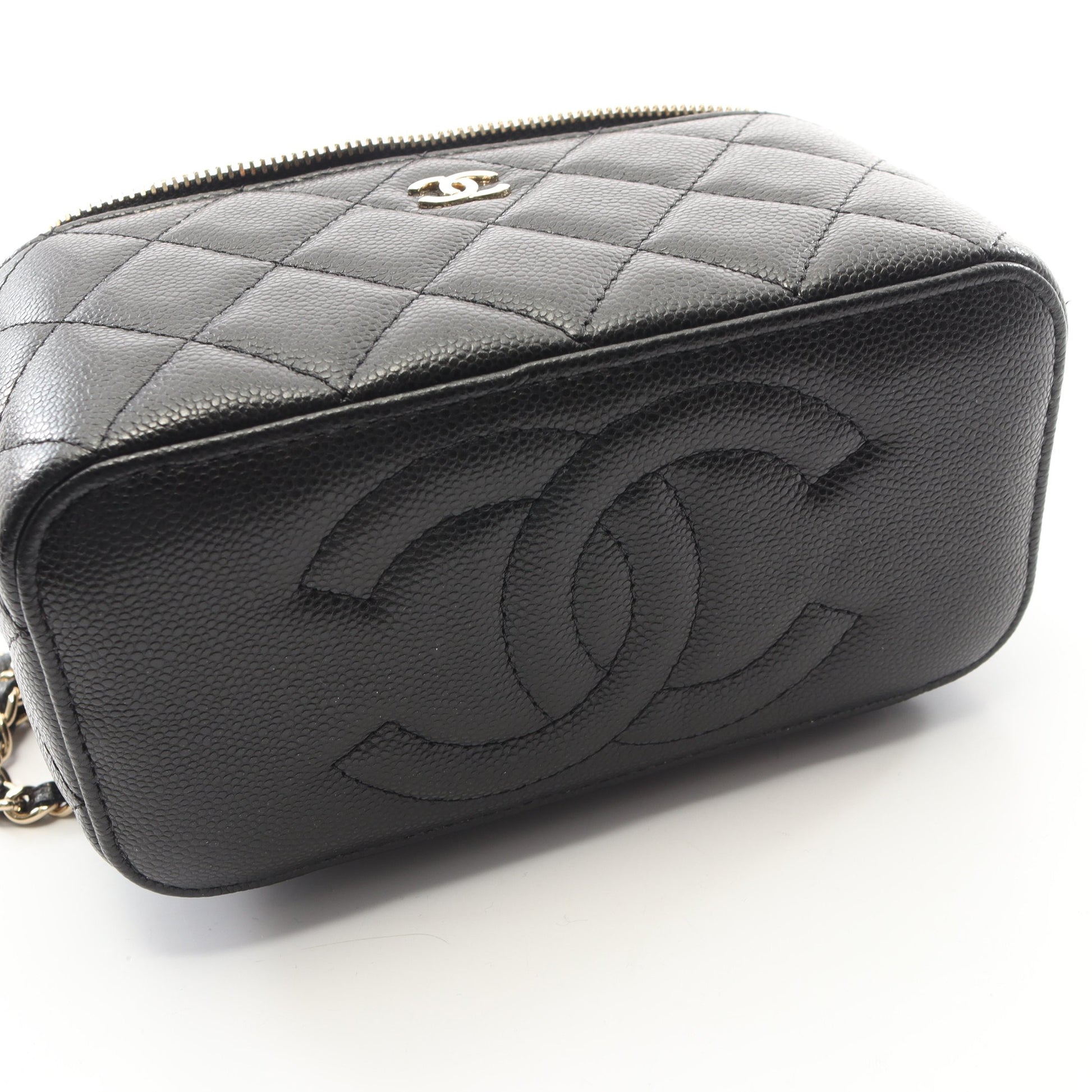 マトラッセ スモールバニティ チェーンショルダーバッグ キャビアスキン ブラック ゴールド金具 シャネル バッグ CHANEL
