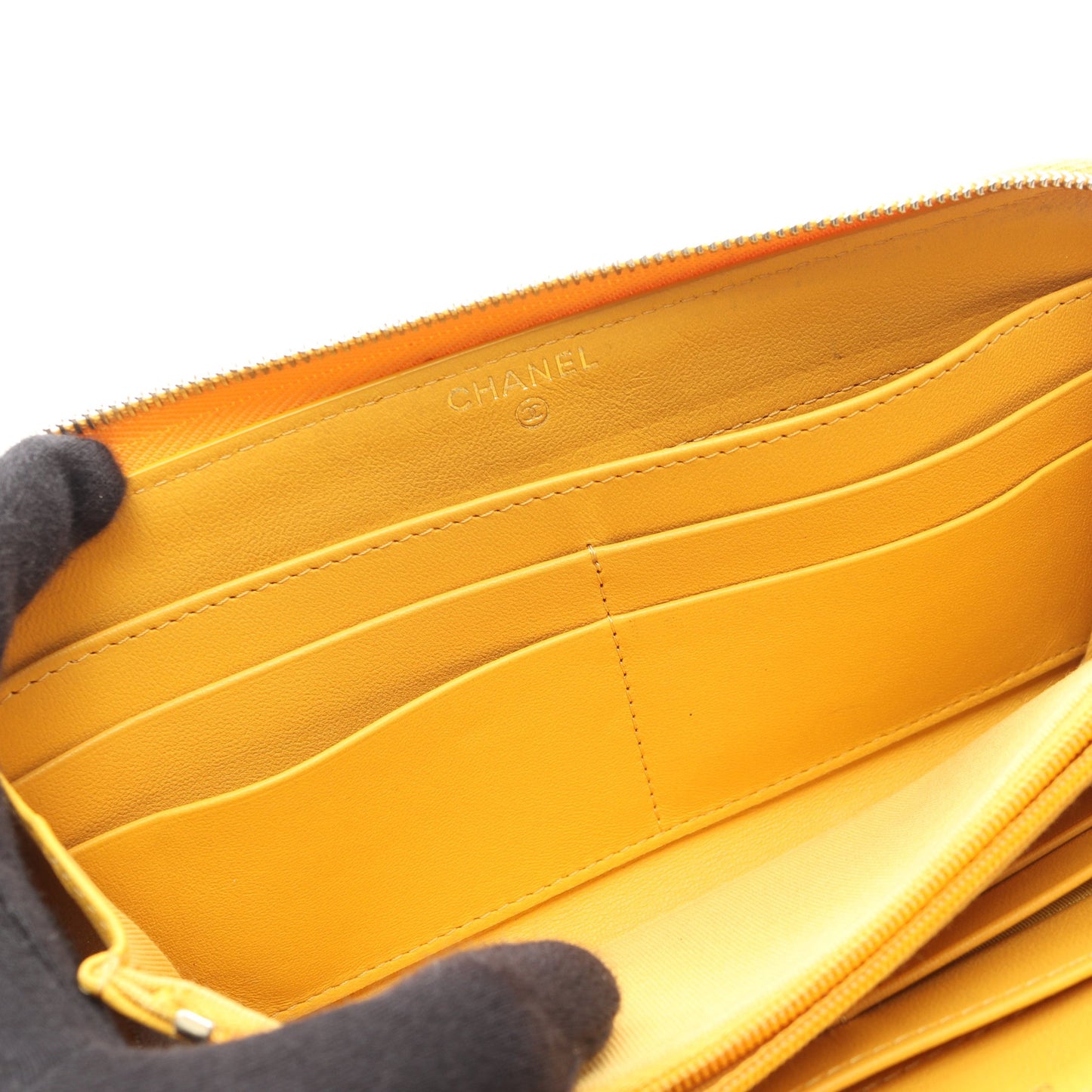 マトラッセ ラウンドファスナー長財布 ラムスキン イエロー ゴールド金具 シャネル