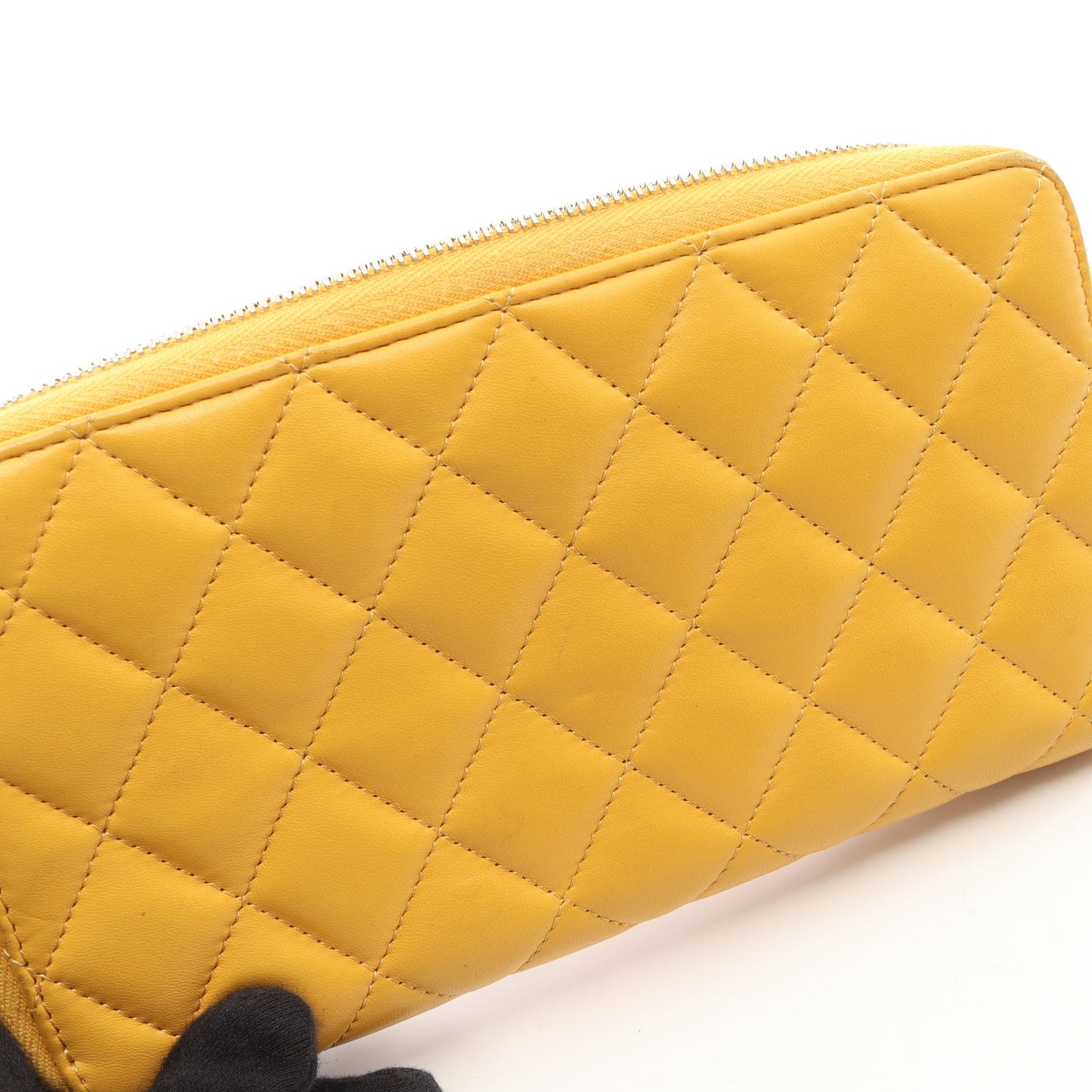 マトラッセ ラウンドファスナー長財布 ラムスキン イエロー ゴールド金具 シャネル