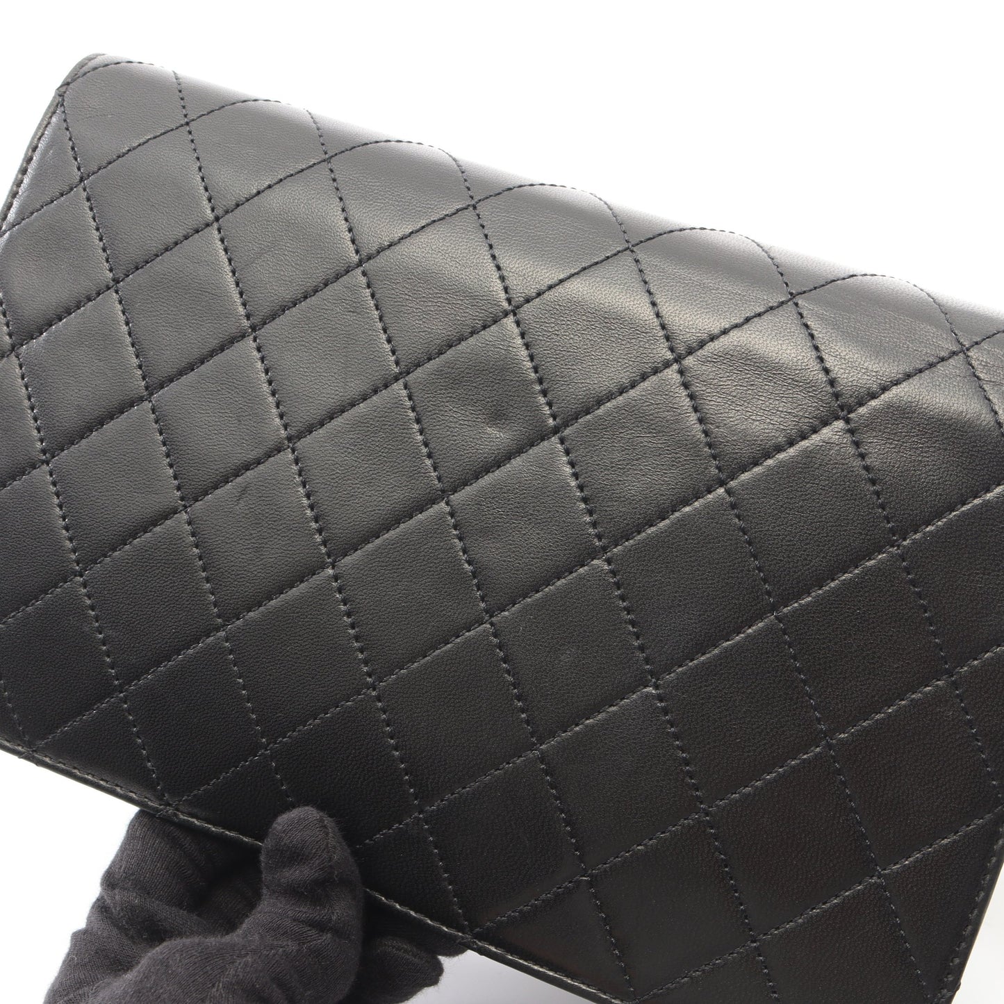 マトラッセ フルフラップ プッシュロック チェーンショルダーバッグ ラムスキン ブラック ゴールド金具 シャネル