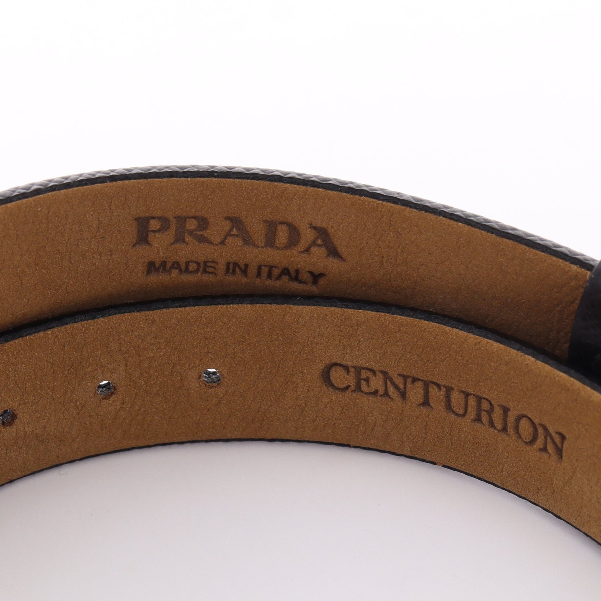 PRADA × AMEX CENTURION ブレスレット サフィアーノレザー ブラック プラダ アクセサリー PRADA