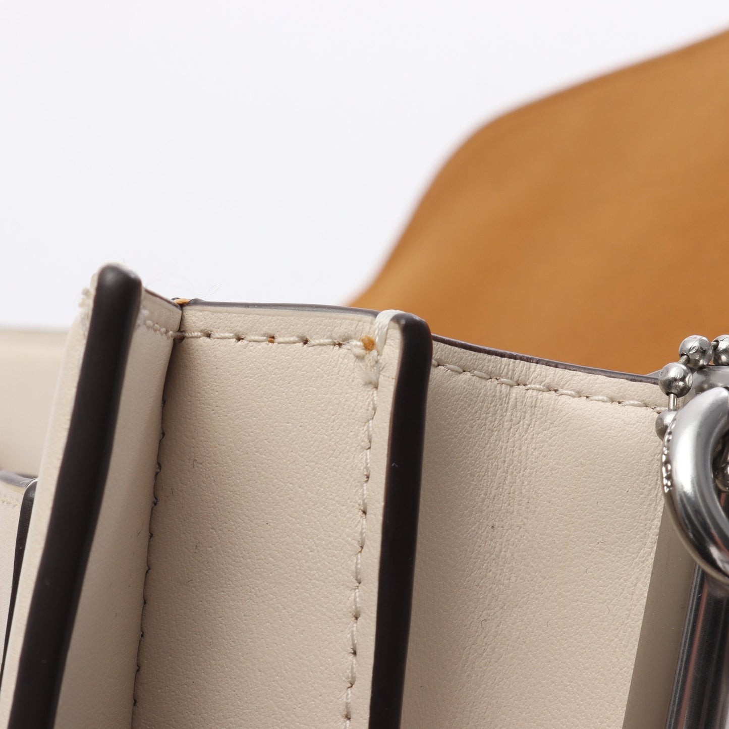 タビー26 2WAY ショルダーバッグ レザー ライトベージュ コーチ