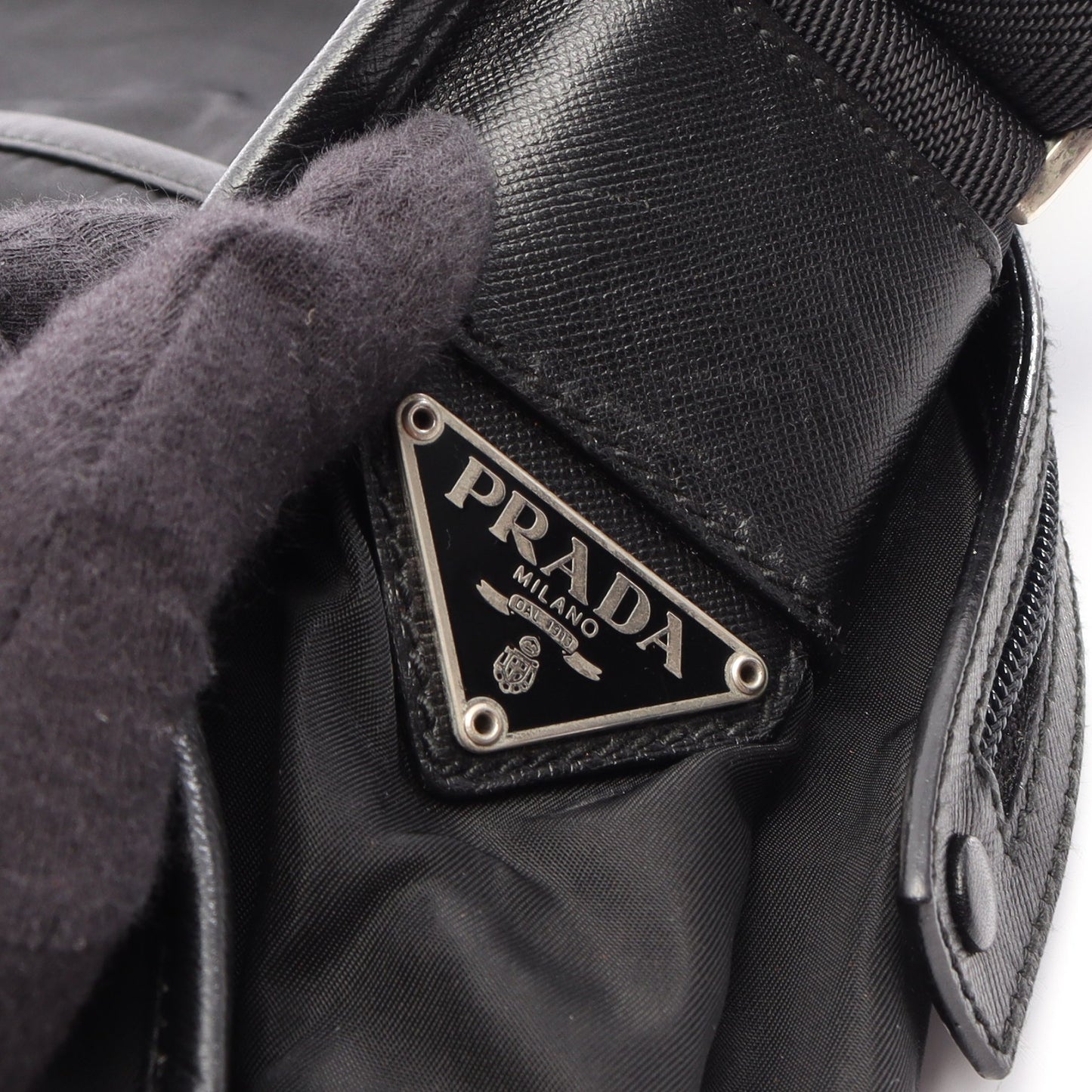 メッセンジャーバッグ ショルダーバッグ ナイロン サフィアーノレザー ブラック プラダ バッグ PRADA