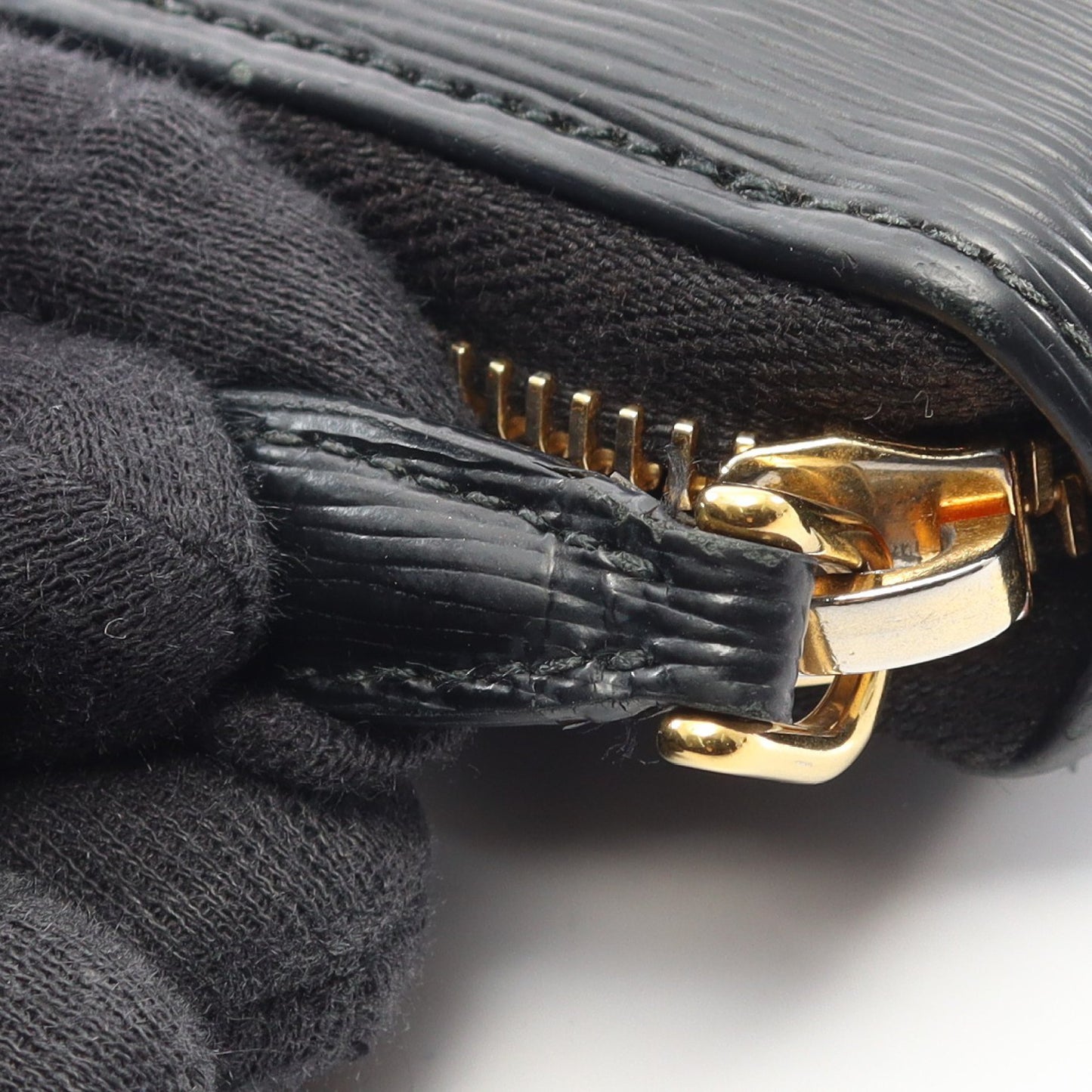 ラウンドファスナー長財布 レザー ブラック プラダ 財布・小物 PRADA