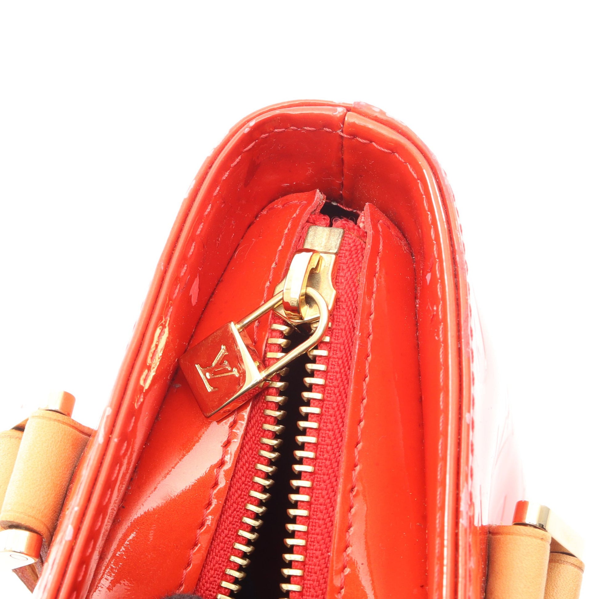 ヒューストン モノグラムヴェルニ ルージュ ハンドバッグ レザー レッド ルイヴィトン バッグ LOUIS VUITTON