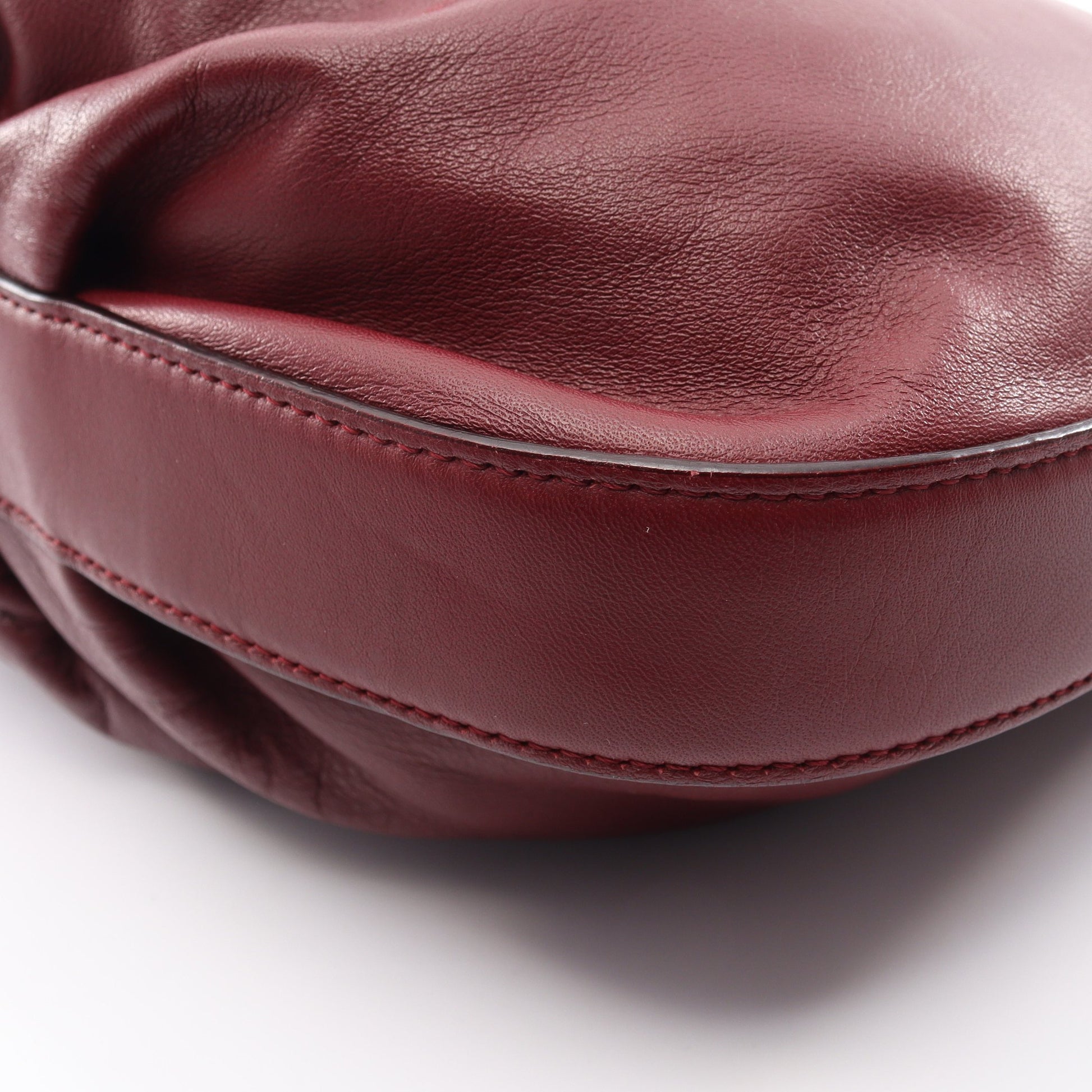 ヴァラ ワンショルダーバッグ レザー ボルドー サルヴァトーレフェラガモ バッグ Salvatore Ferragamo