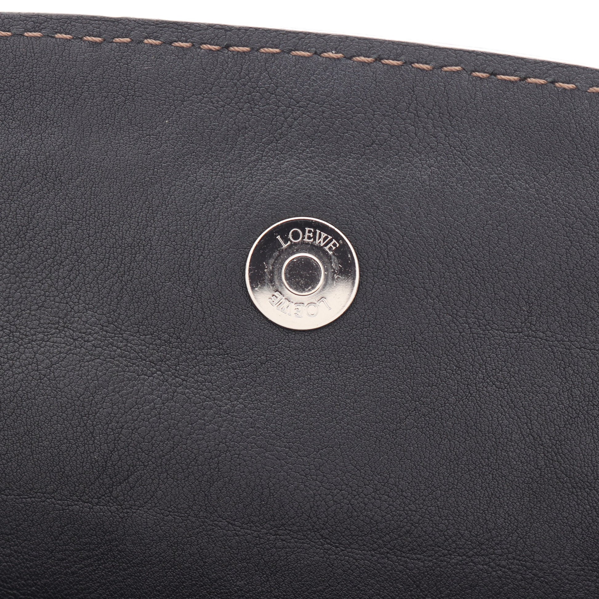 ワンショルダーバッグ レザー ブラック ロエベ バッグ LOEWE