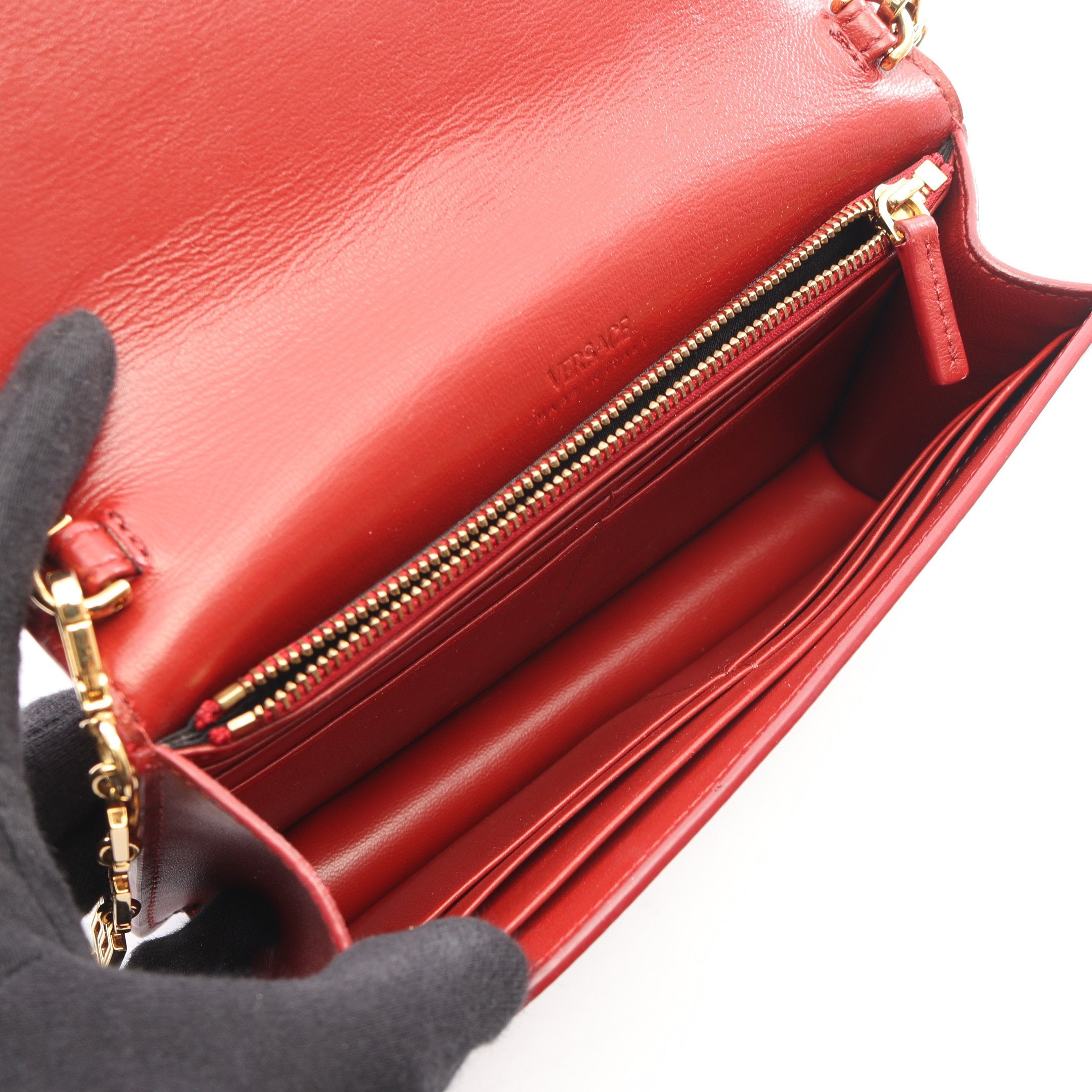 VERSACE ヴェルサーチメドゥーサ チェーンウォレット レッド ピンク グレカ ゴッデス チェーンウォレット レザー レッド ヴェルサーチ – RECLO