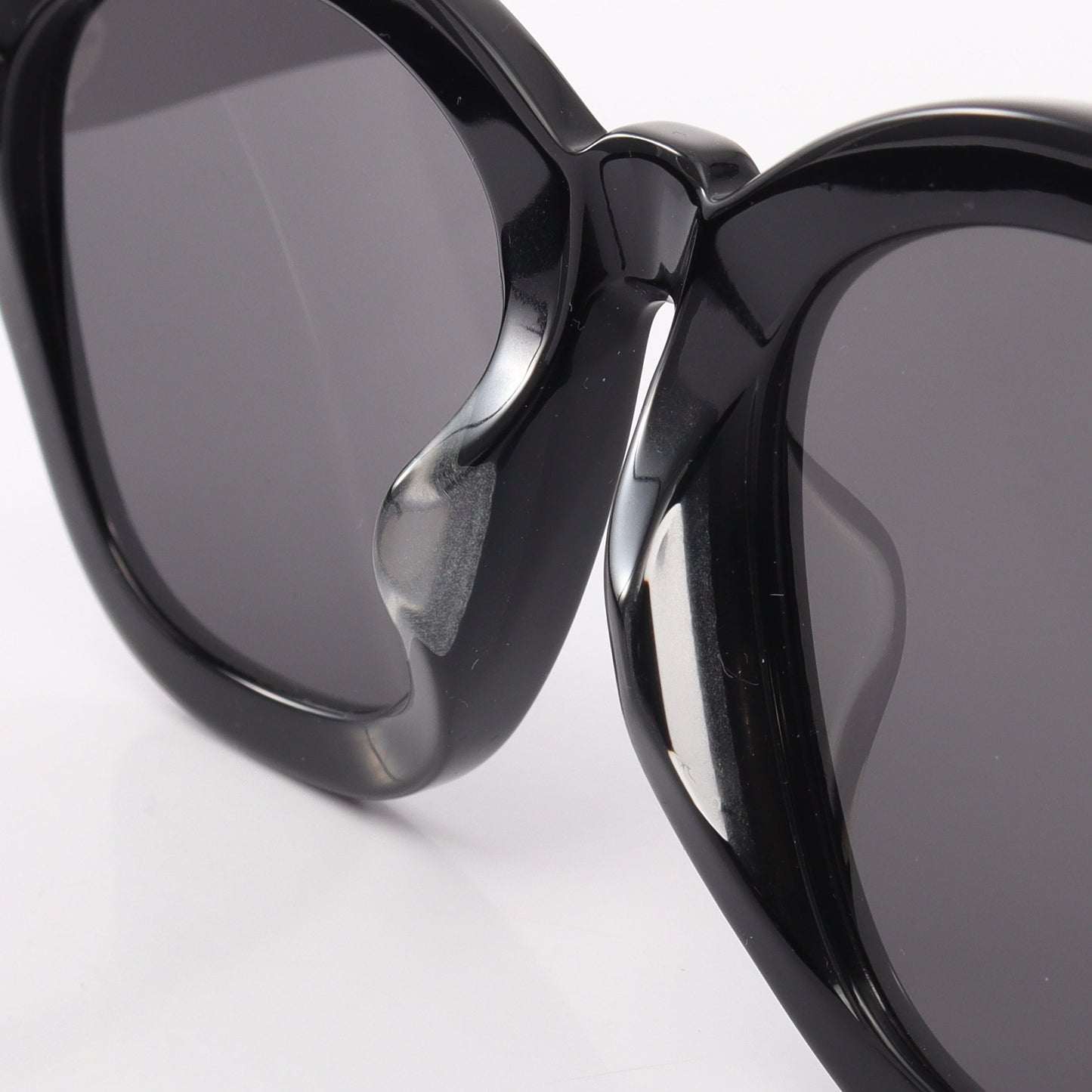サングラス ブラック セリーヌ 財布・小物 CELINE