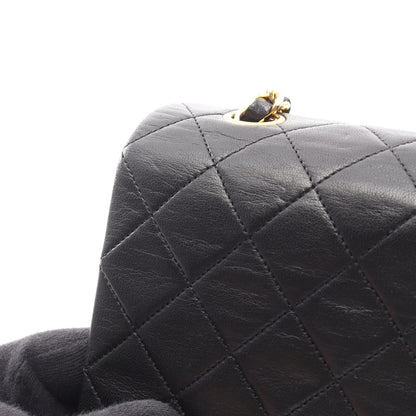 マトラッセ フルフラップ チェーンショルダーバッグ ラムスキン ブラック ゴールド金具 シャネル