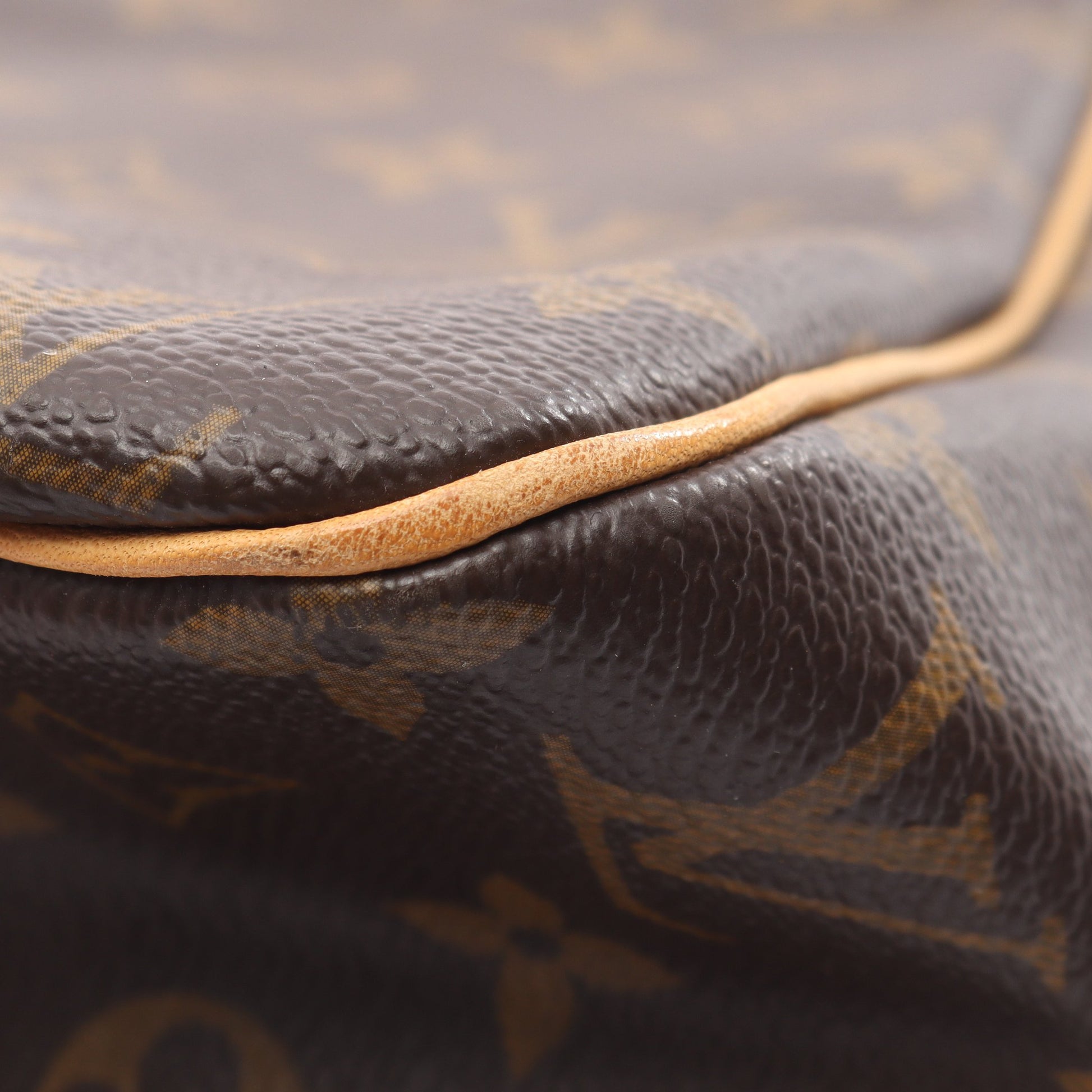 バティニョール オリゾンタル モノグラム ショルダーバッグ PVC レザー ブラウン ルイヴィトン バッグ LOUIS VUITTON