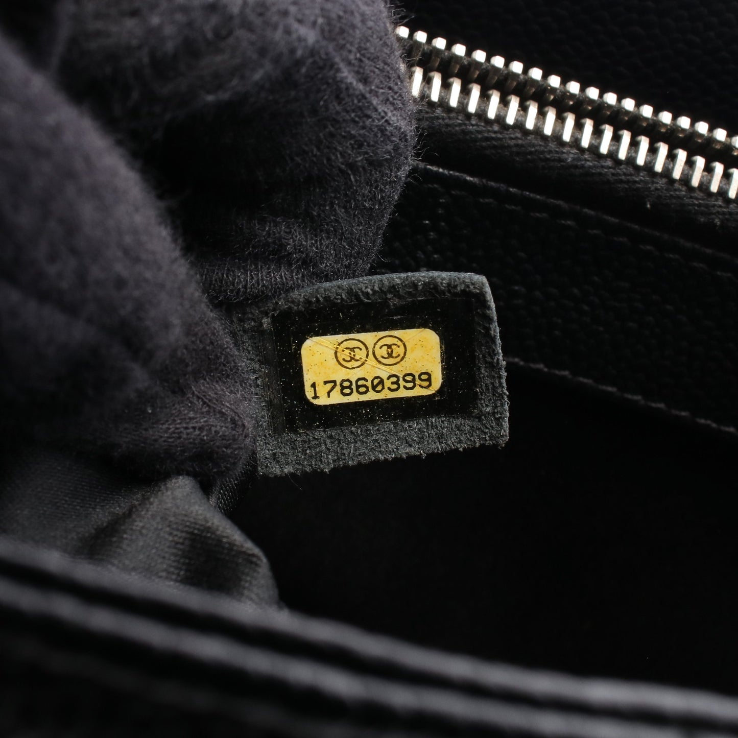 マトラッセ グランドショッピング GST チェーンショルダーバッグ チェーントートバッグ キャビアスキン ブラック シルバー金具 シャネル