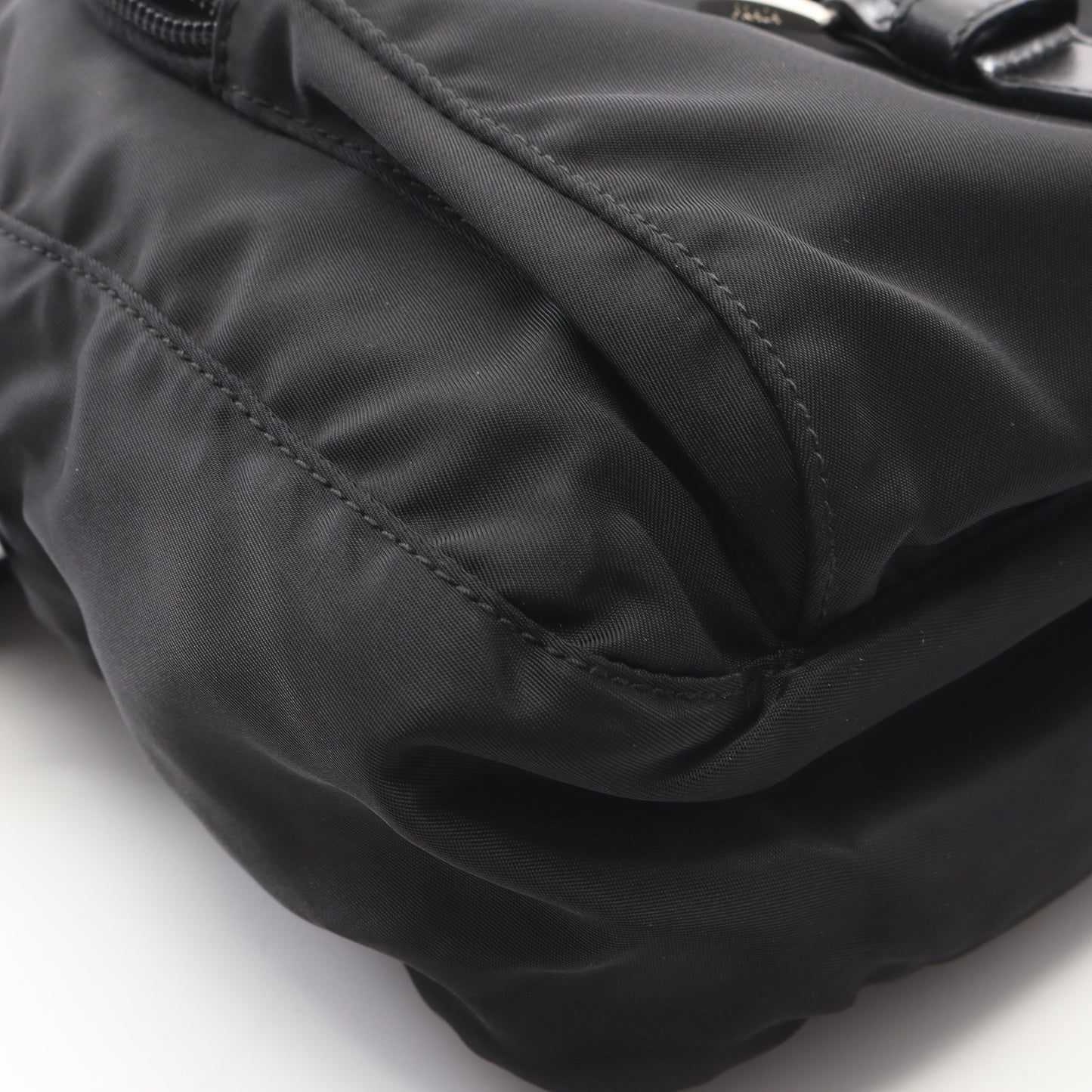 VELA SPORT ショルダーバッグ ナイロン レザー ブラック プラダ