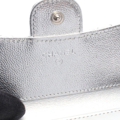 クラシック スモール フラップ ウォレット 三つ折り財布 キャビアスキン シルバー シルバー金具 シャネル 財布・小物 CHANEL
