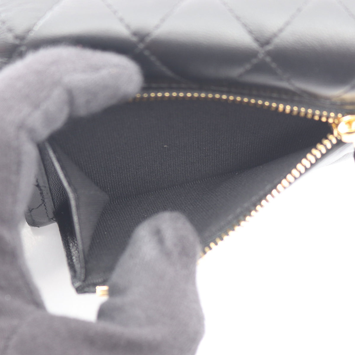 クラシック スモール フラップ ウォレット 三つ折り財布 ラムスキン ブラック ゴールド金具 シャネル 財布・小物 CHANEL