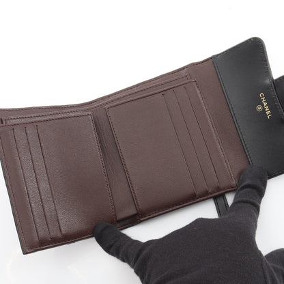 クラシック スモール フラップ ウォレット 三つ折り財布 ラムスキン ブラック ゴールド金具 シャネル 財布・小物 CHANEL