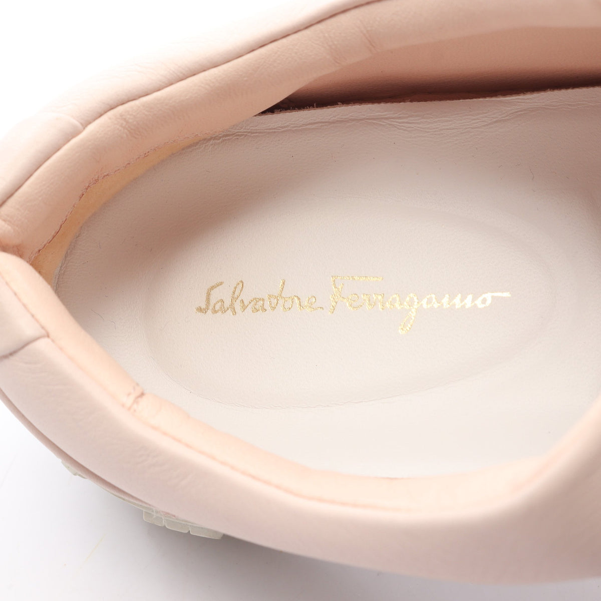 NADINE ナディーン ヴァラ ローカットスニーカー レザー ライトピンク サルヴァトーレフェラガモ シューズ Salvatore Ferragamo
