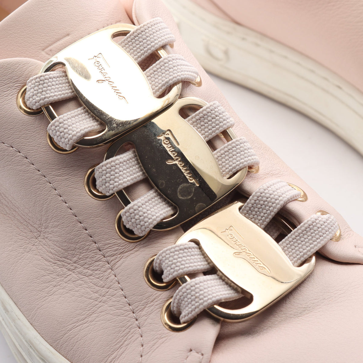 NADINE ナディーン ヴァラ ローカットスニーカー レザー ライトピンク サルヴァトーレフェラガモ シューズ Salvatore Ferragamo