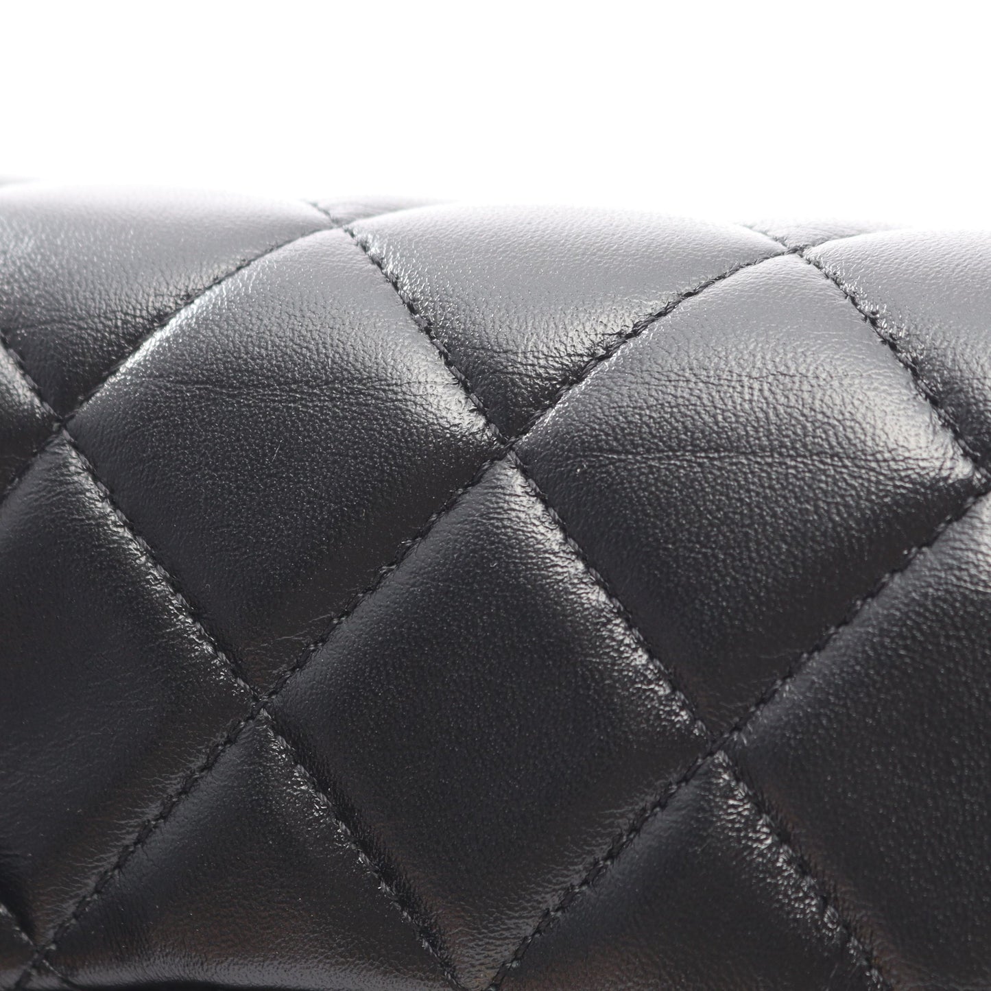 マトラッセ チェーンショルダーバッグ ラムスキン ブラック ゴールド金具 シャネル バッグ CHANEL