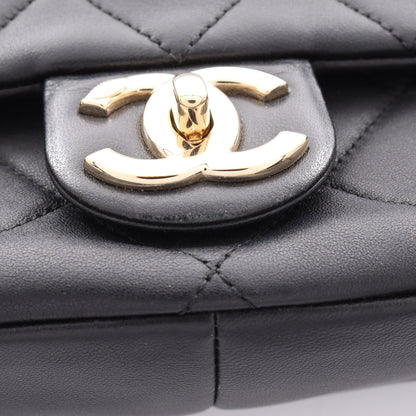 ラージ フラップ バッグ マトラッセ 2WAY チェーンショルダーバッグ レザー ブラック ゴールド金具 シャネル