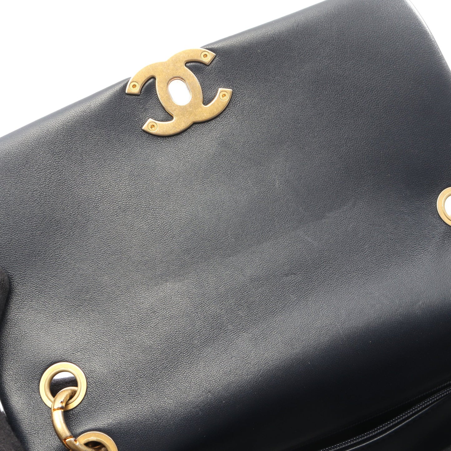 マトラッセ 2WAY チェーンショルダーバッグ ラムスキン ネイビー ゴールド金具 シャネル