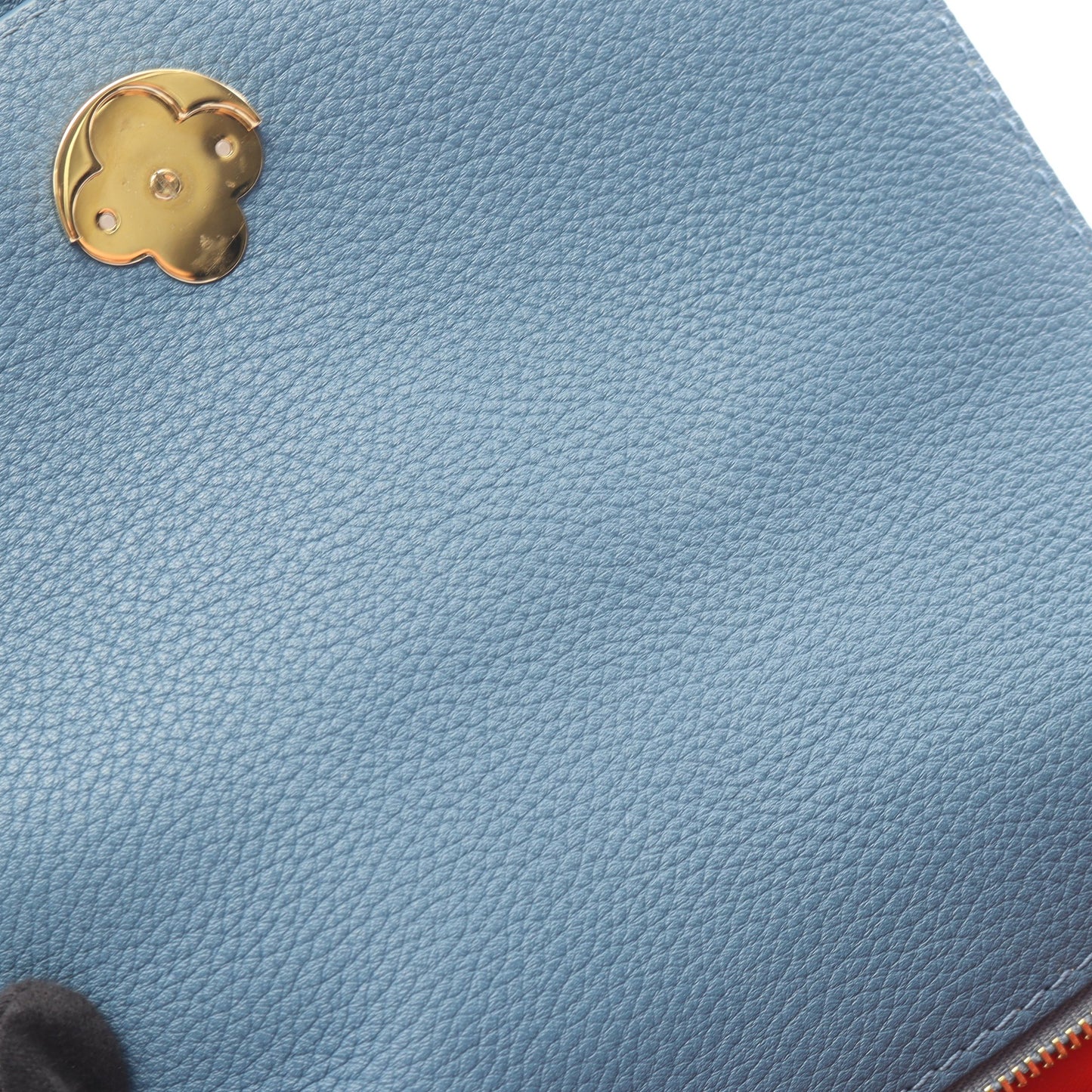 LV PONT 9 LVポンヌフ ソフトPM ショルダーバッグ レザー ブルー ルイヴィトン