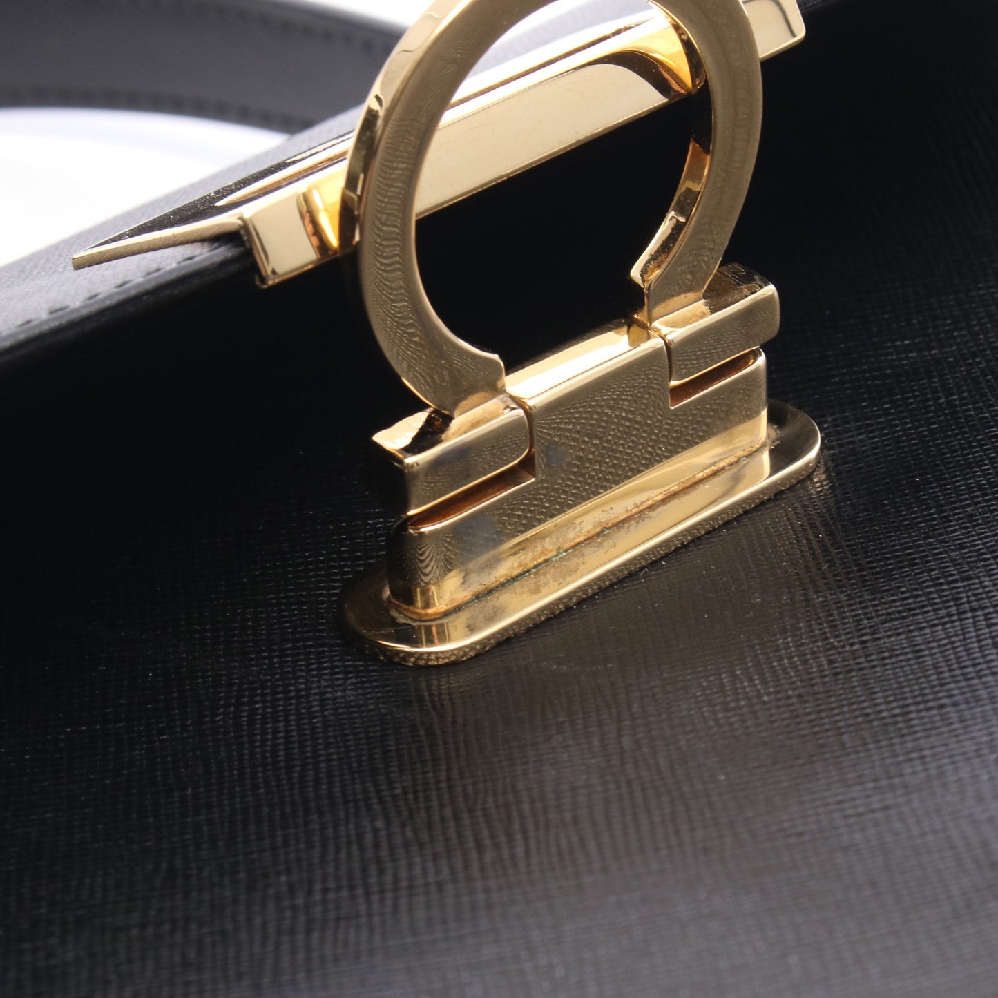 ガンチーニ 2WAY ハンドバッグ レザー ブラック サルヴァトーレフェラガモ バッグ Salvatore Ferragamo